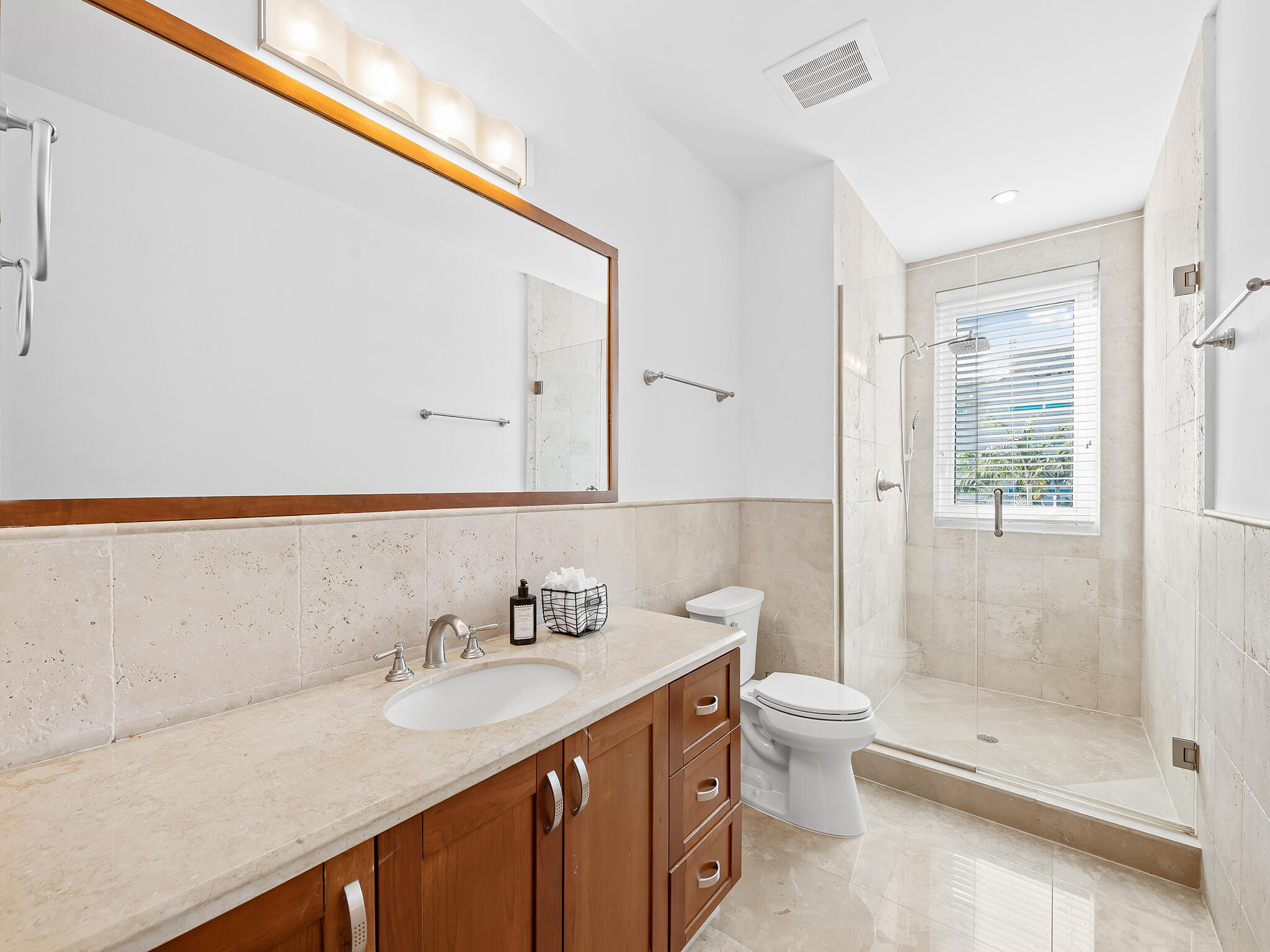 516 Hendricks #4c, Fort Lauderdale FL 33301