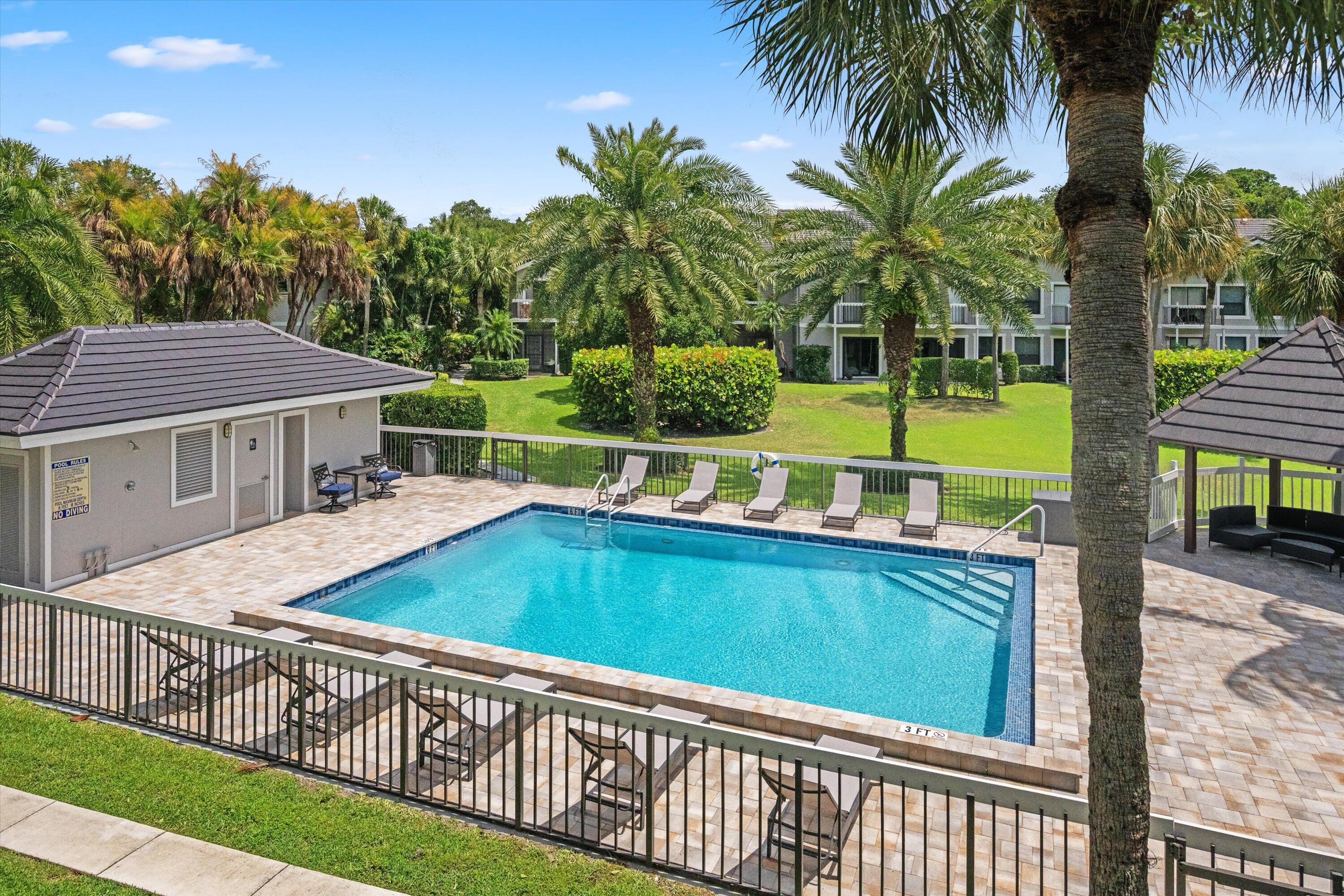 11863 Wimbledon #532, Wellington FL 33414