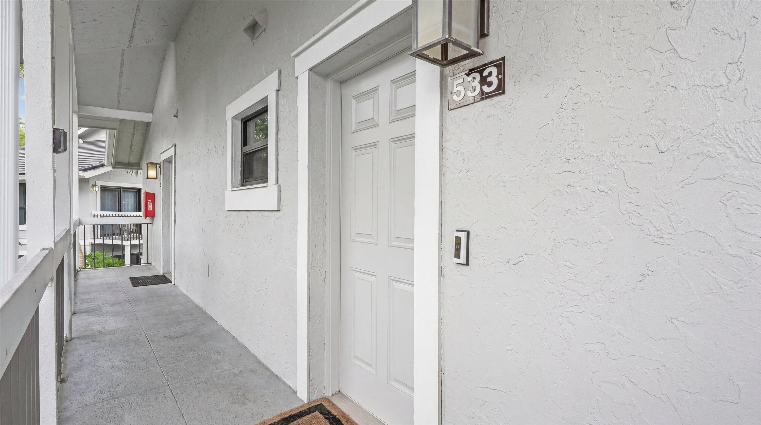 11863 Wimbledon #532, Wellington FL 33414