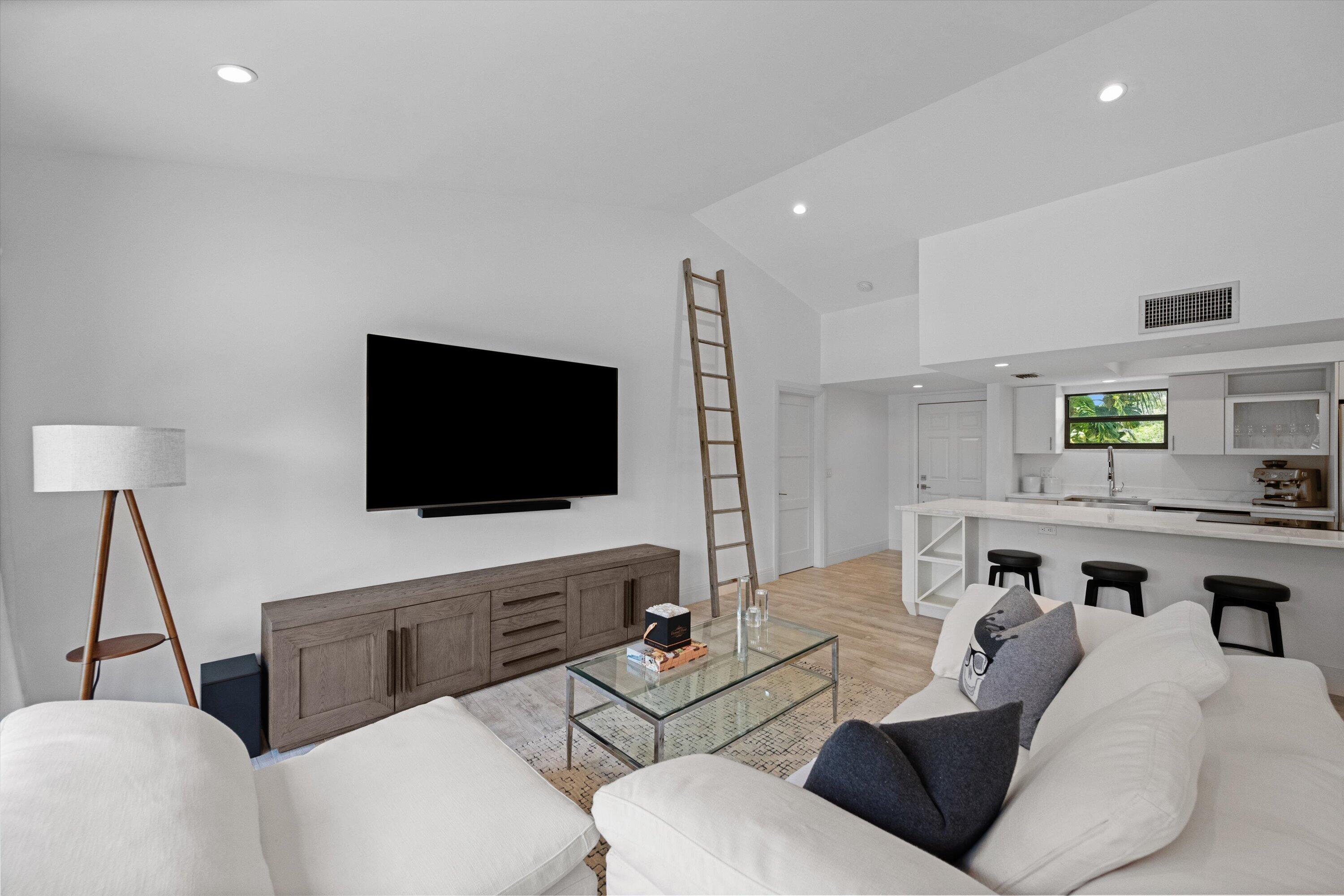 11863 Wimbledon #532, Wellington FL 33414