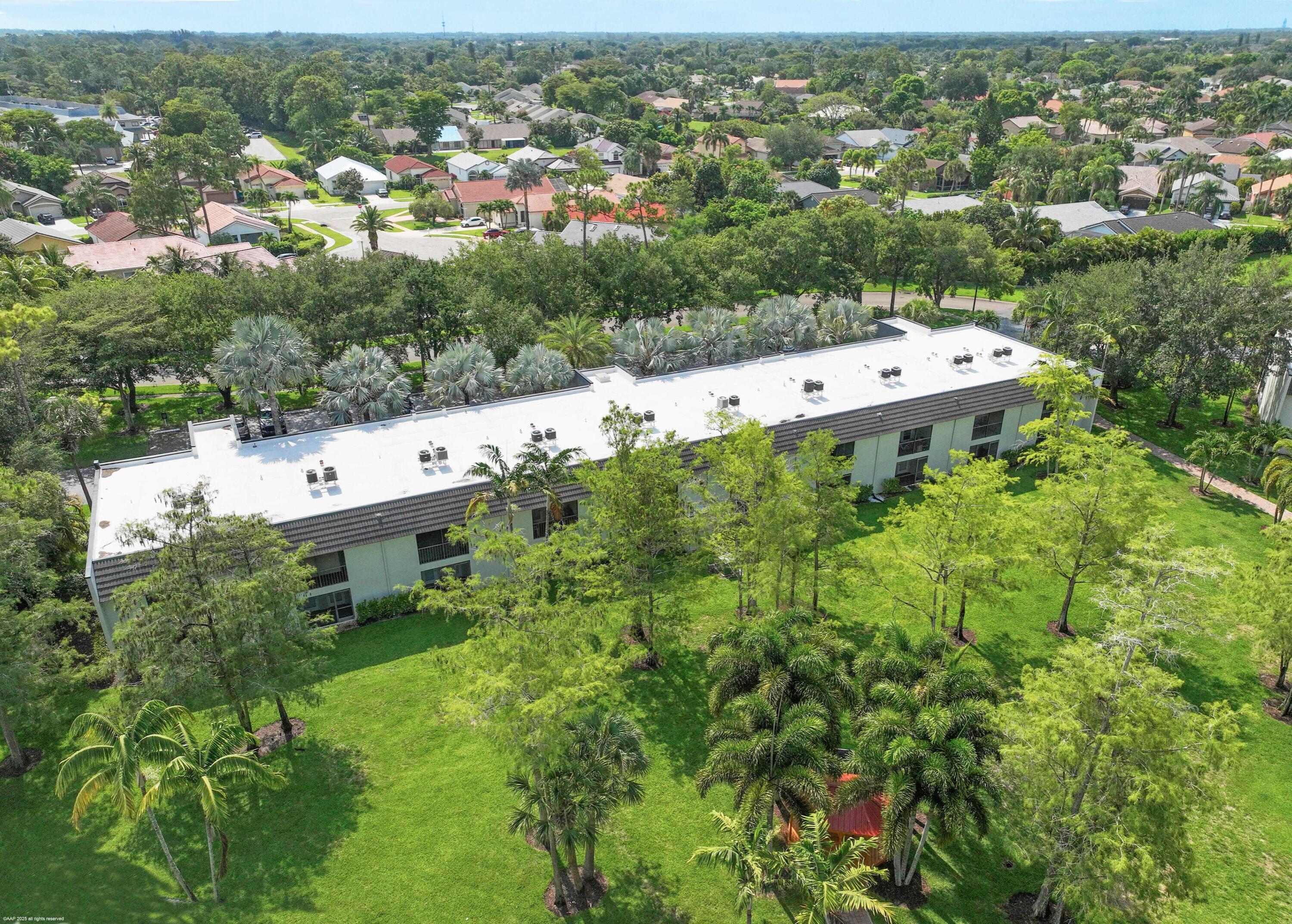 711 Forest Club #108, Wellington FL 33414