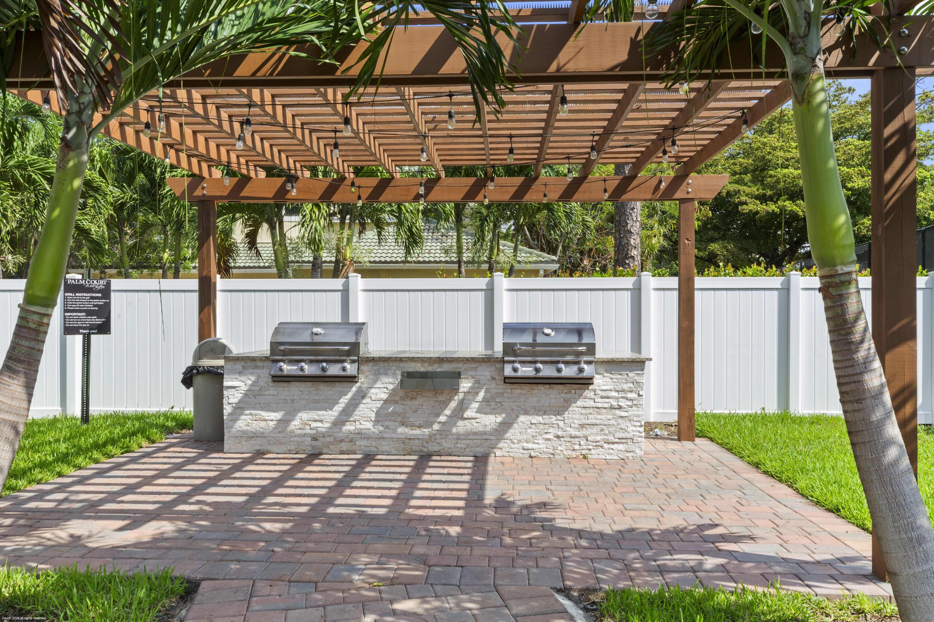 711 Forest Club #108, Wellington FL 33414