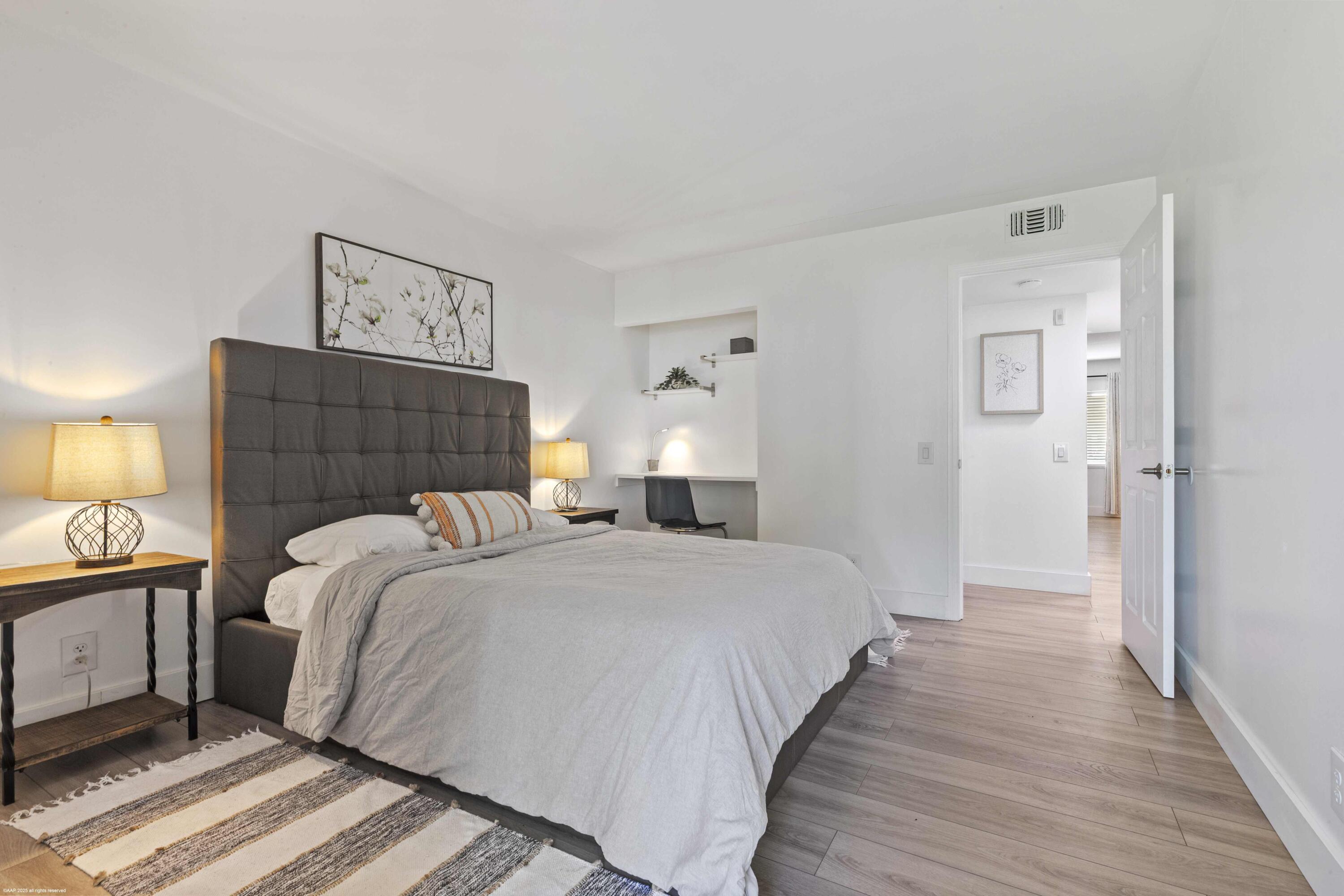 711 Forest Club #108, Wellington FL 33414