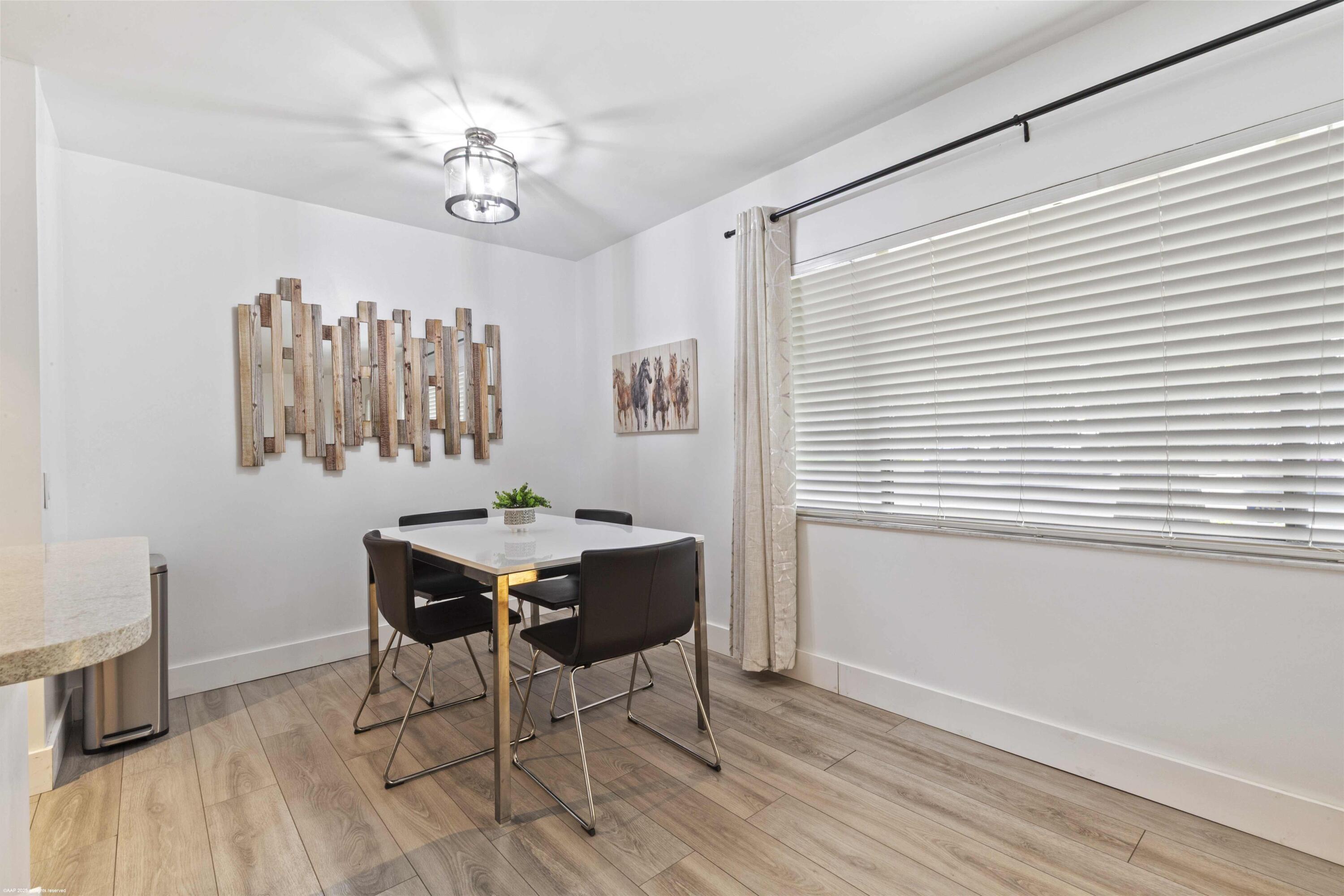 711 Forest Club #108, Wellington FL 33414