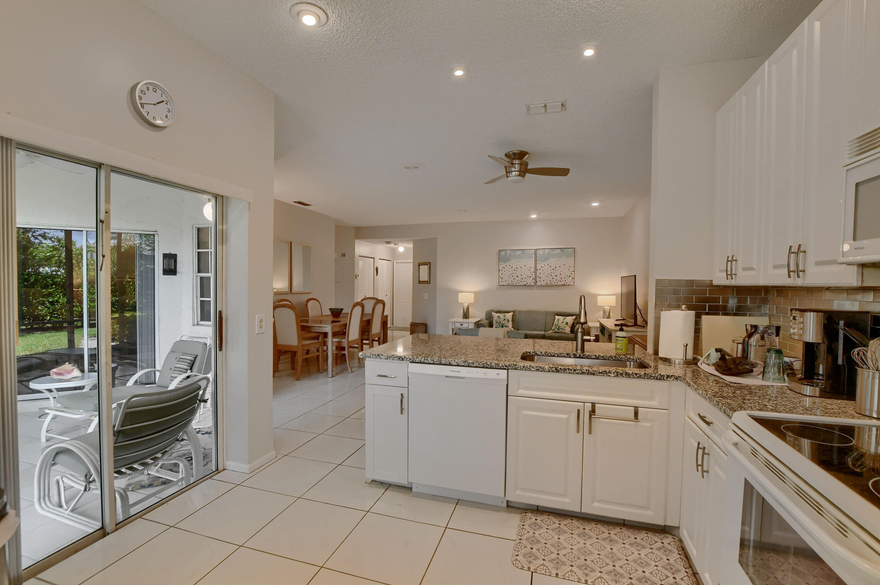 6563 Via Regina, Boca Raton FL 33433