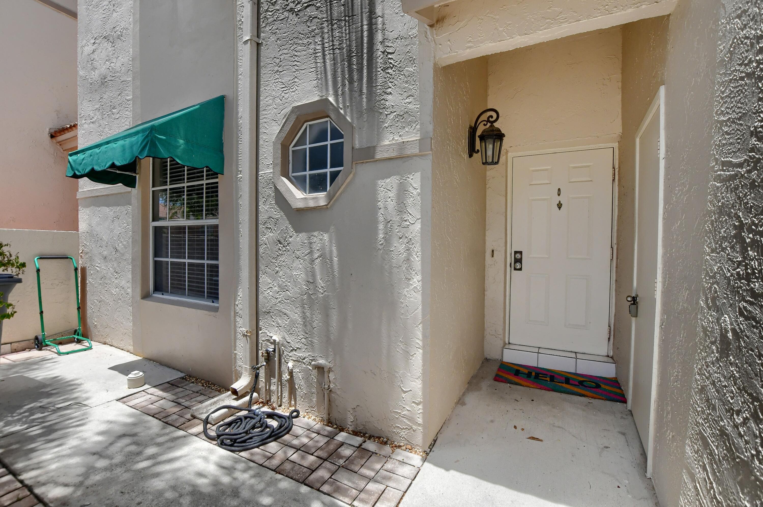 6563 Via Regina, Boca Raton FL 33433