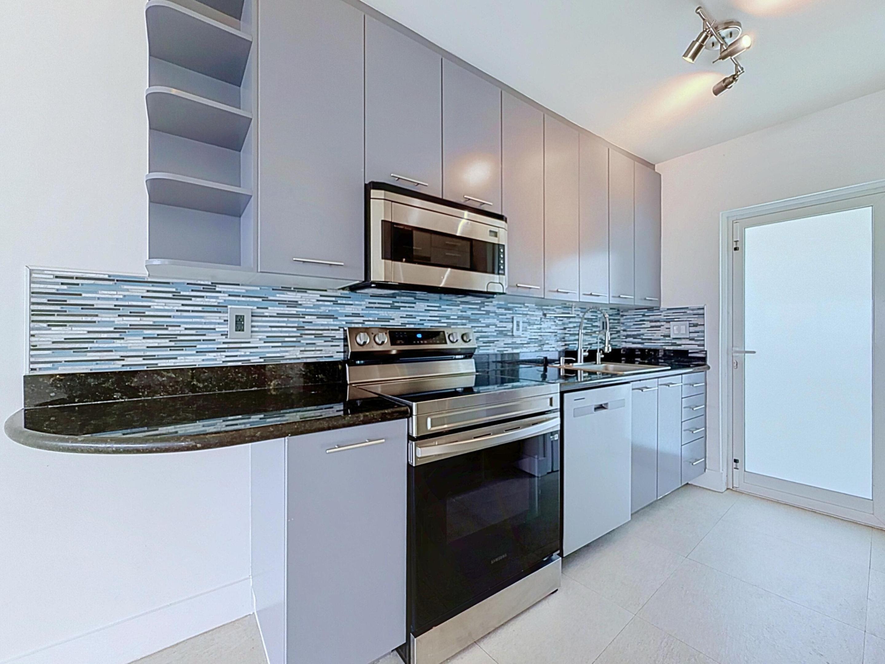 3250 NE 28th #809, Fort Lauderdale FL 33308