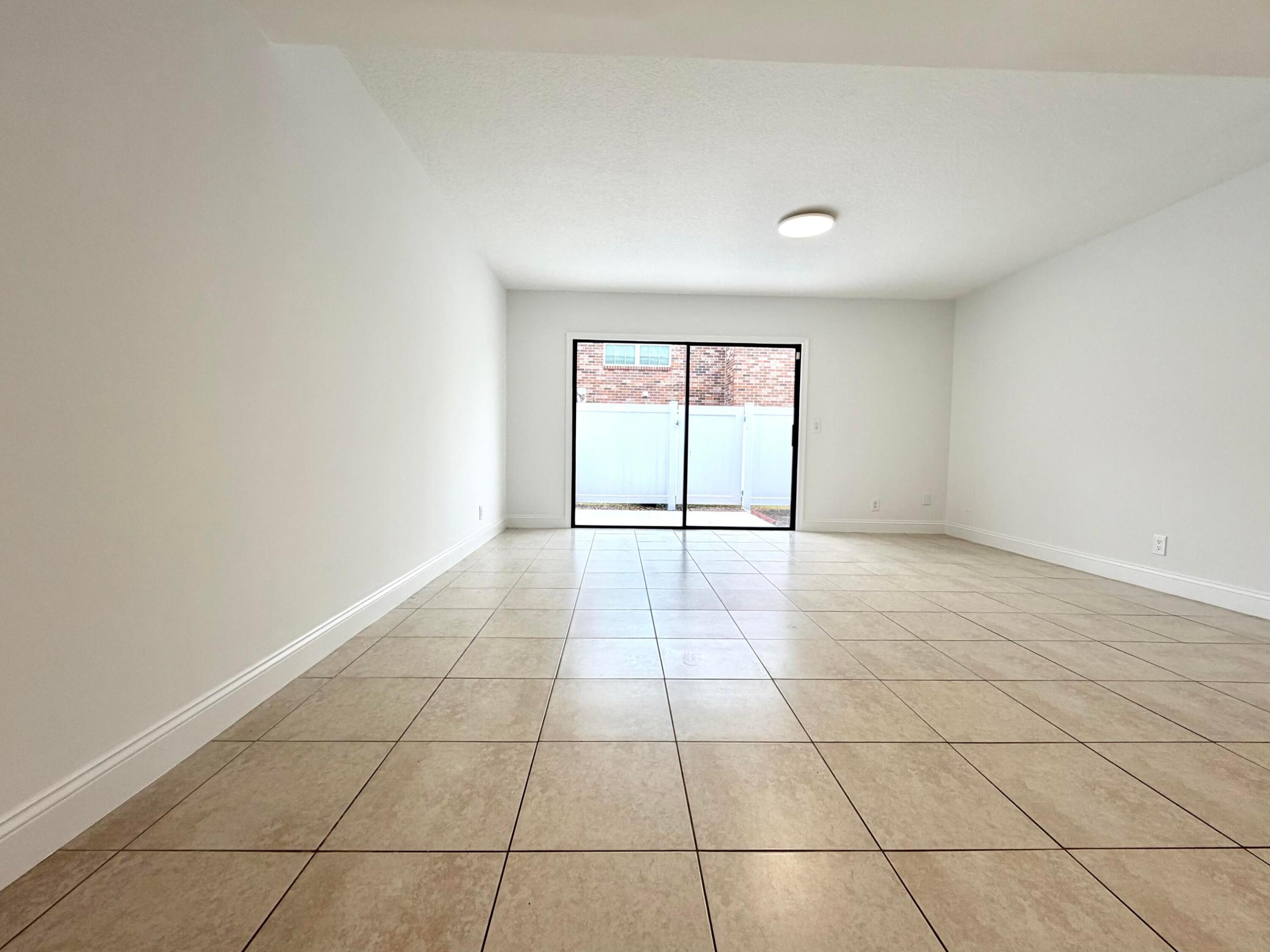 413 N Cypress, Jupiter FL 33469