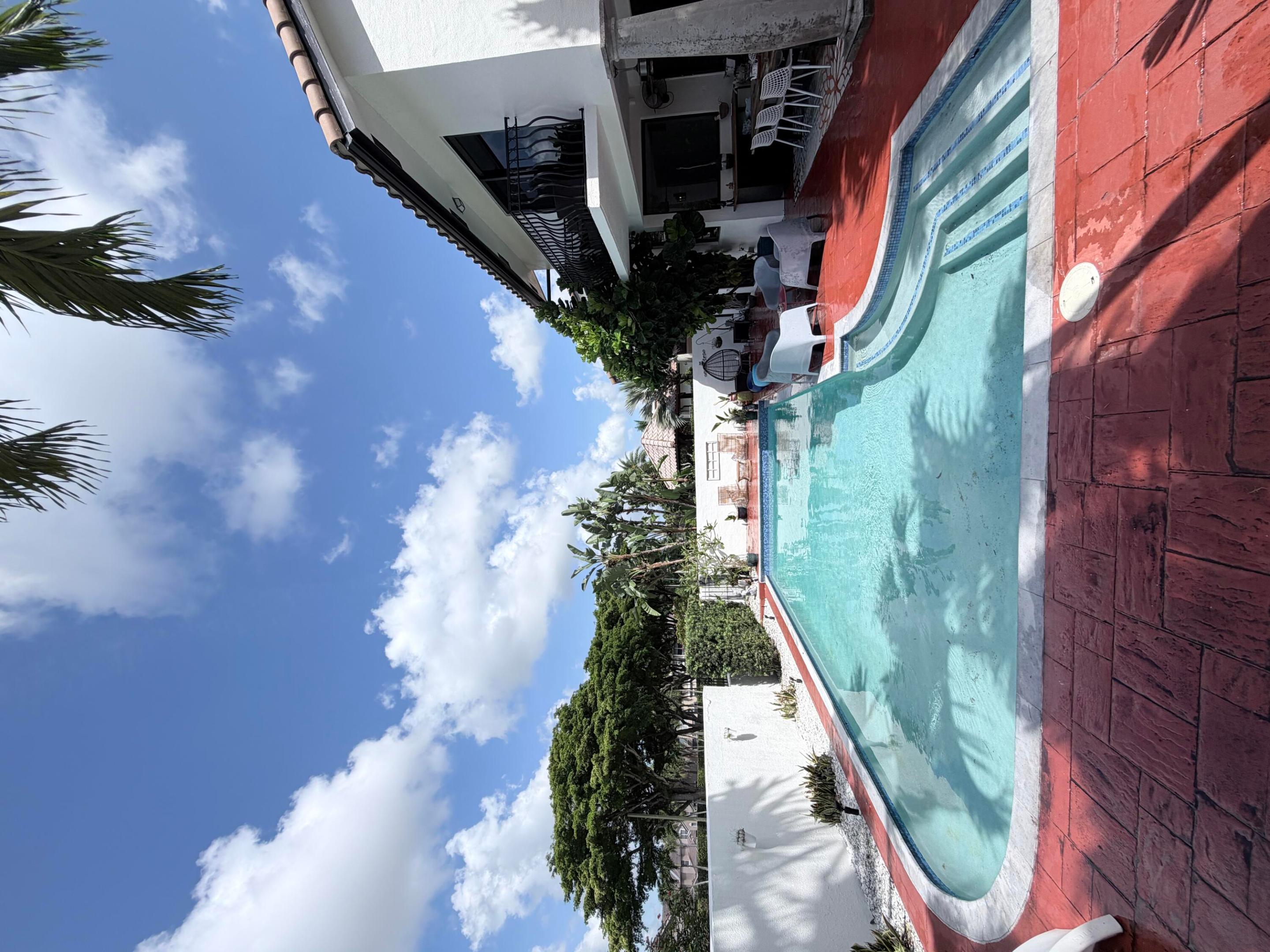6532 Via Rosa, Boca Raton FL 33433
