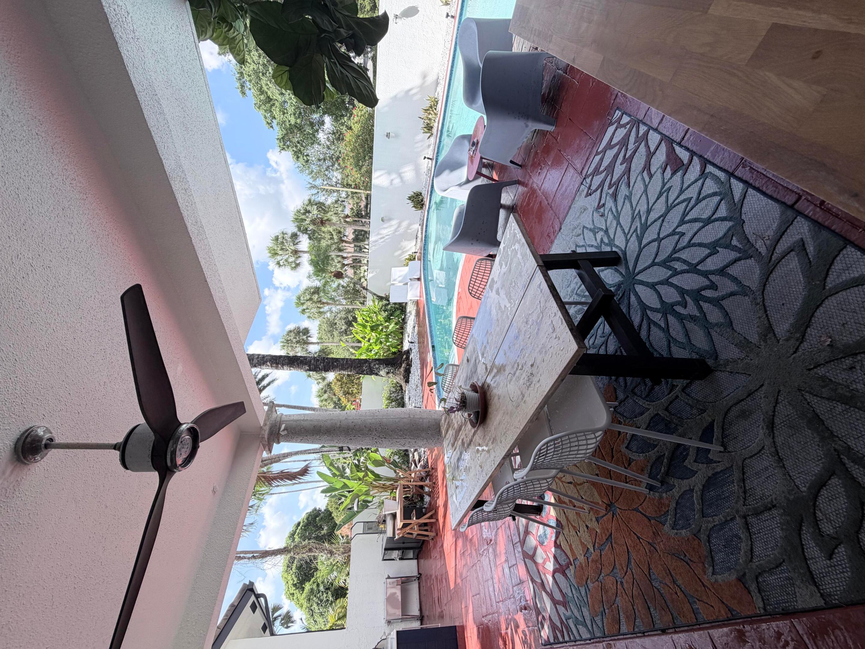6532 Via Rosa, Boca Raton FL 33433