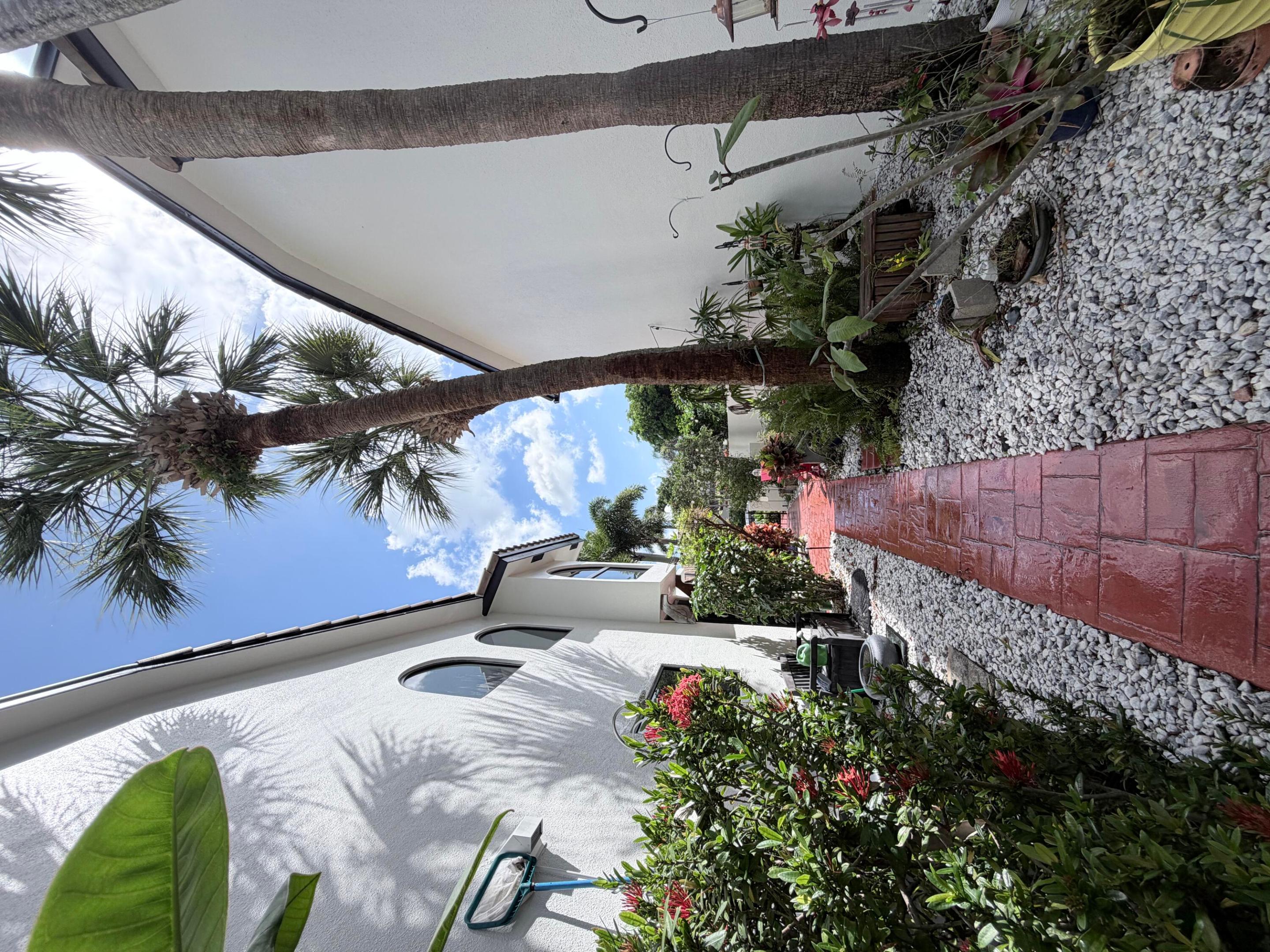 6532 Via Rosa, Boca Raton FL 33433