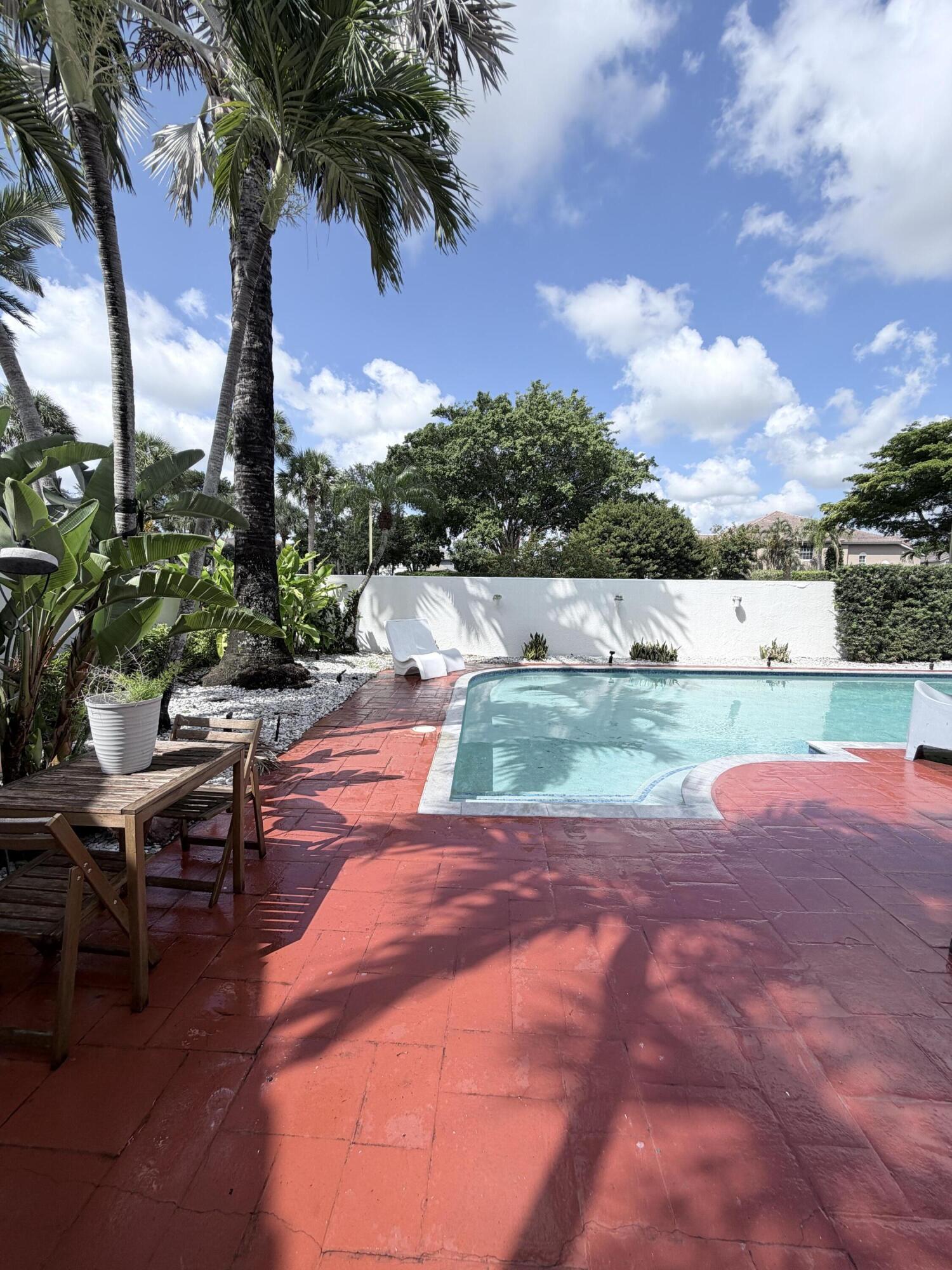 6532 Via Rosa, Boca Raton FL 33433