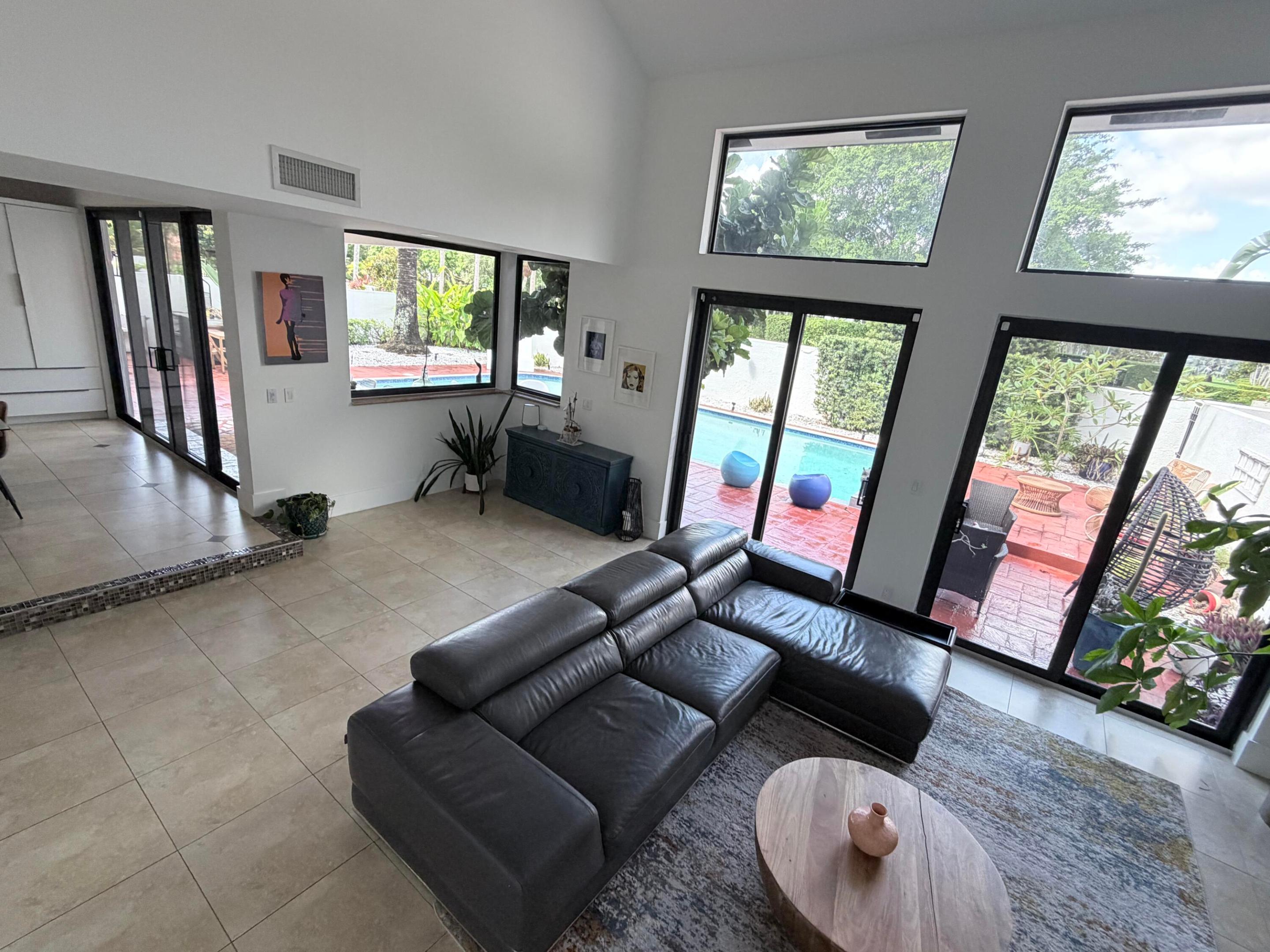 6532 Via Rosa, Boca Raton FL 33433