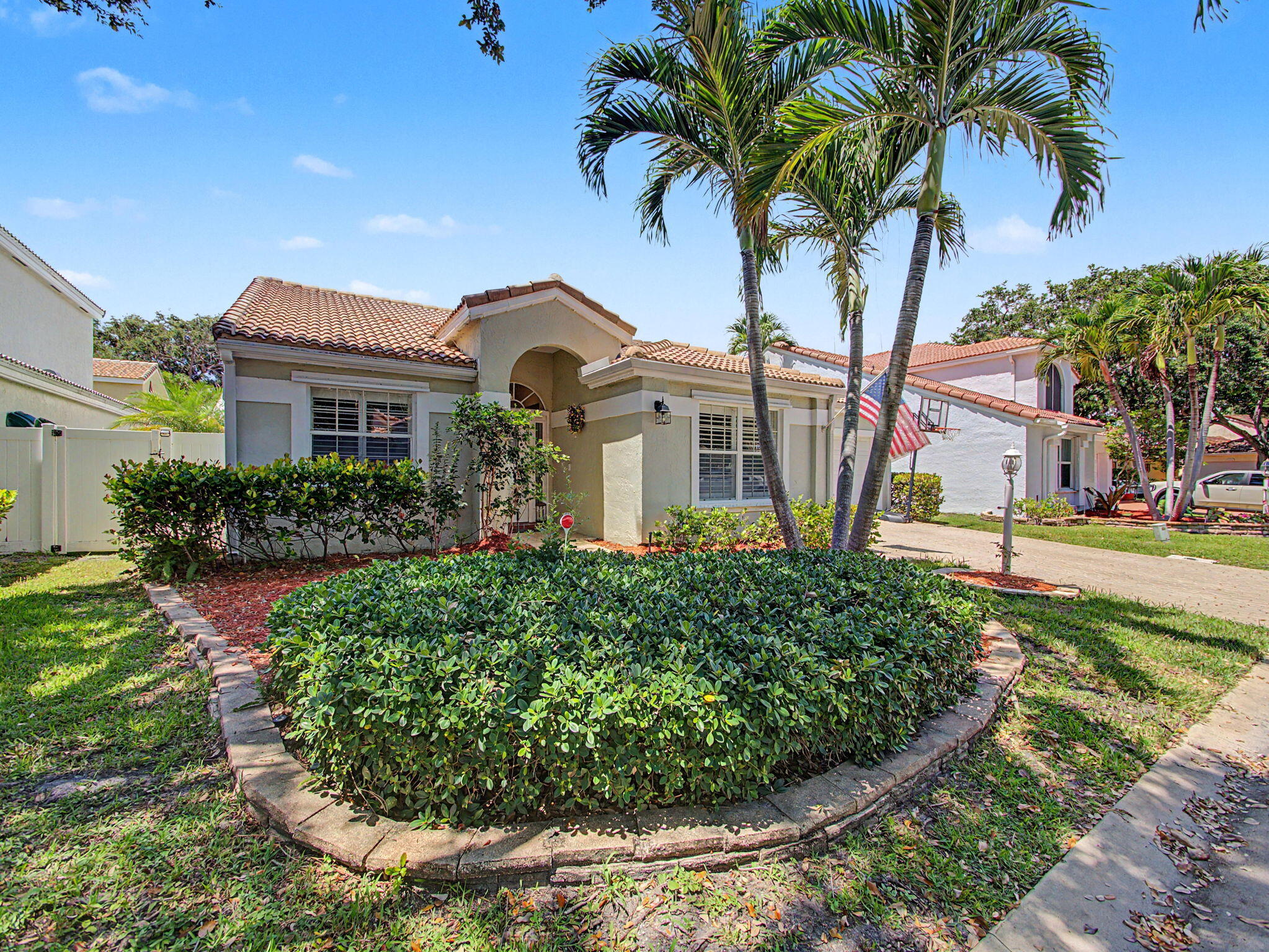 10109 Oak Bark, Palm Beach Gardens FL 33410