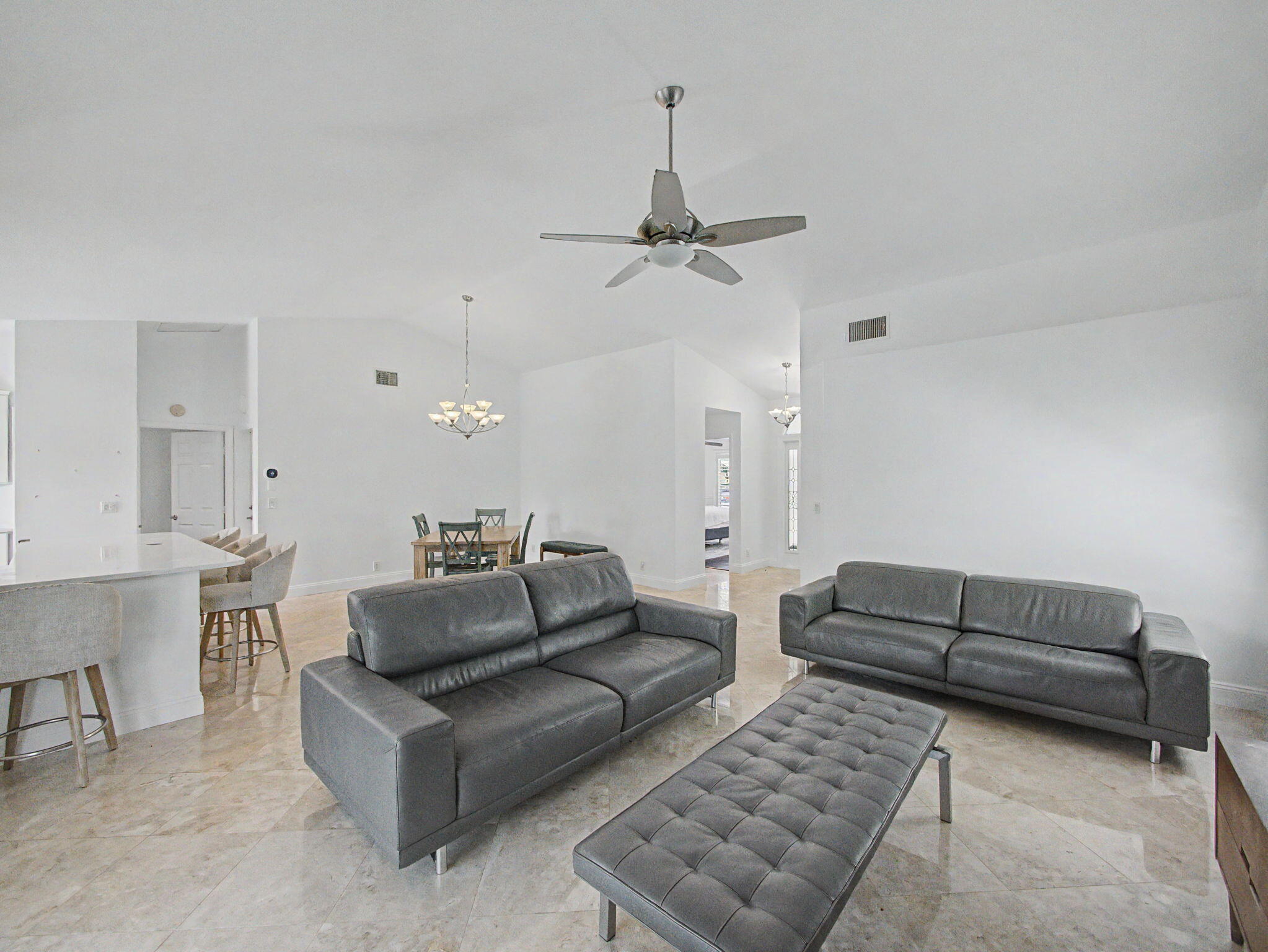 10109 Oak Bark, Palm Beach Gardens FL 33410