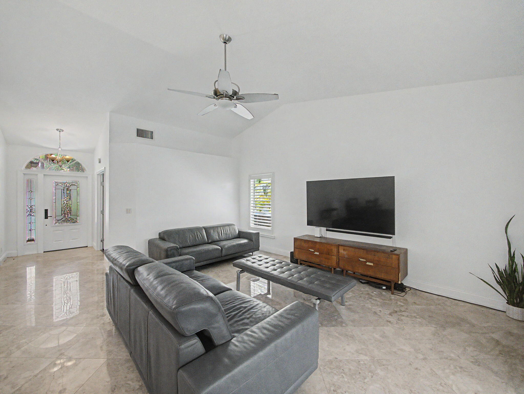 10109 Oak Bark, Palm Beach Gardens FL 33410