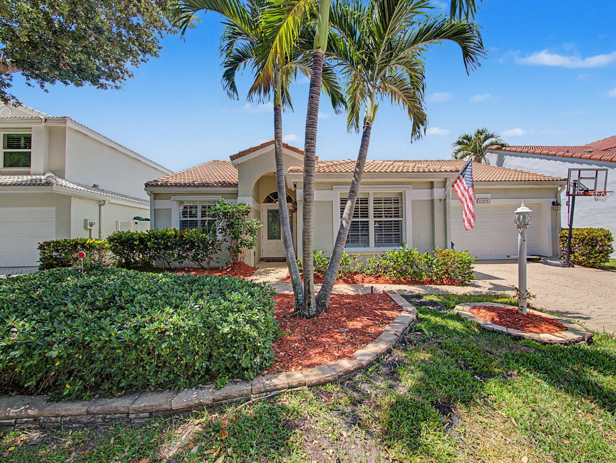 10109 Oak Bark, Palm Beach Gardens FL 33410