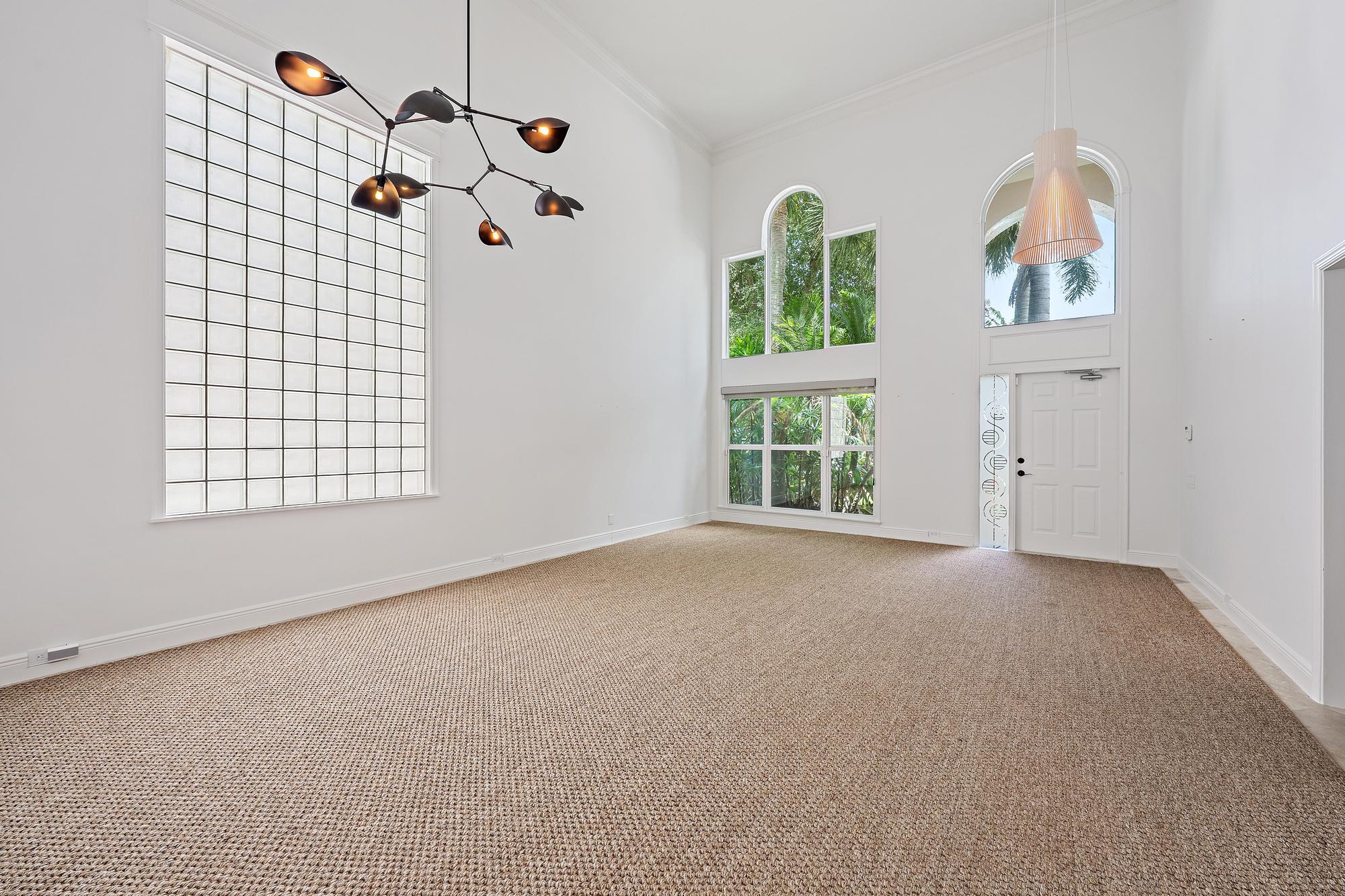 76 Princewood, Palm Beach Gardens FL 33410