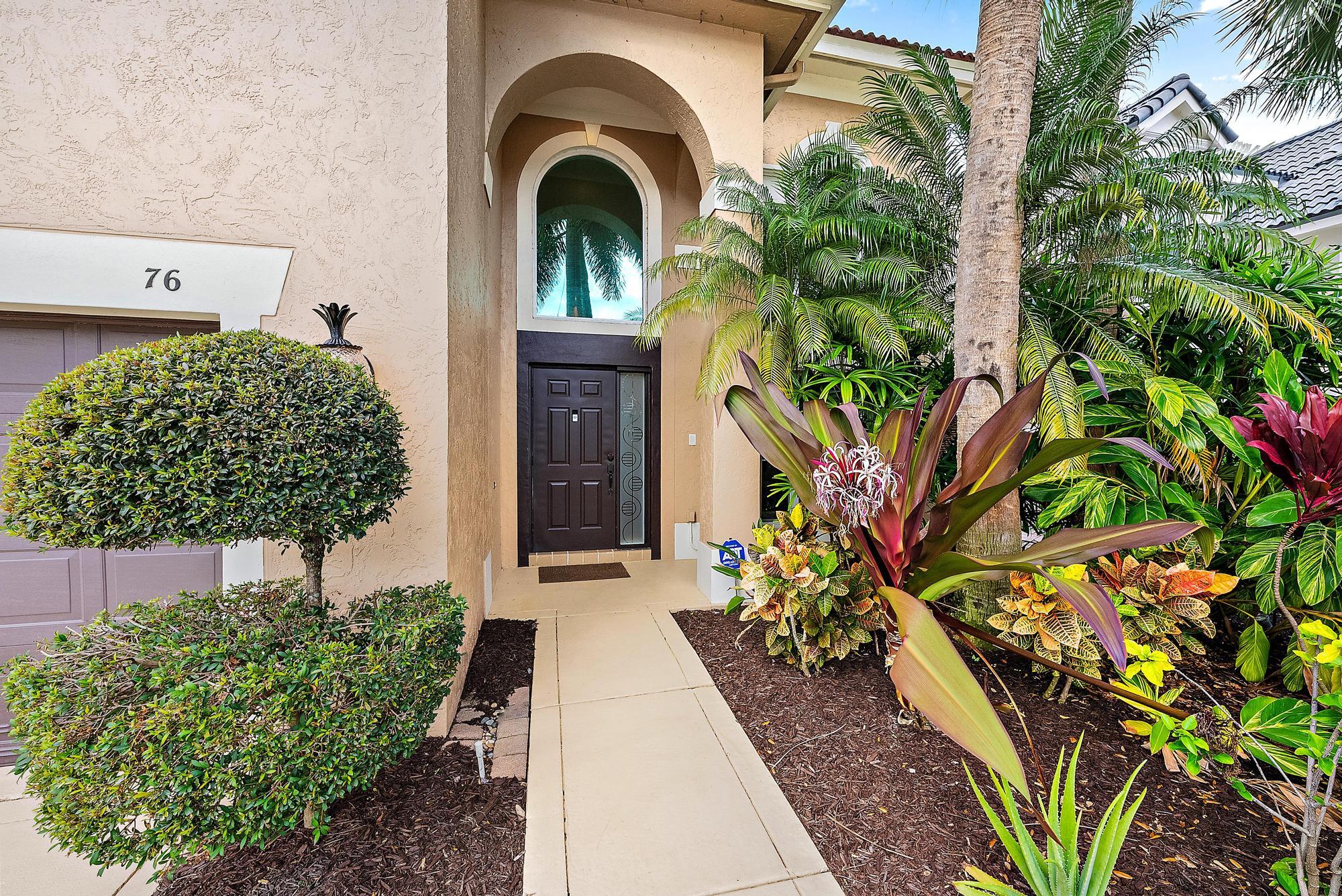 76 Princewood, Palm Beach Gardens FL 33410