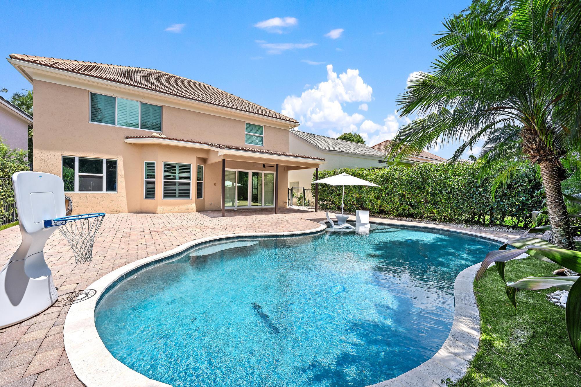 76 Princewood, Palm Beach Gardens FL 33410
