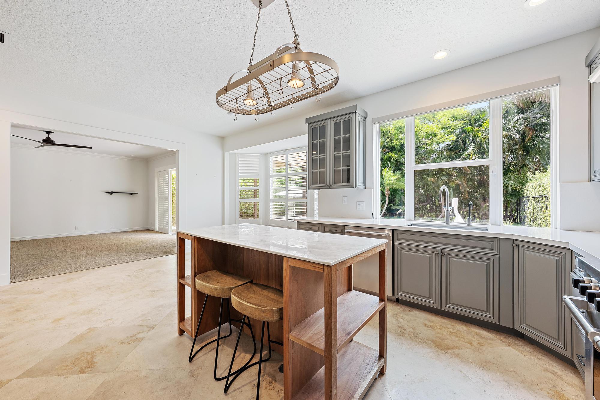 76 Princewood, Palm Beach Gardens FL 33410