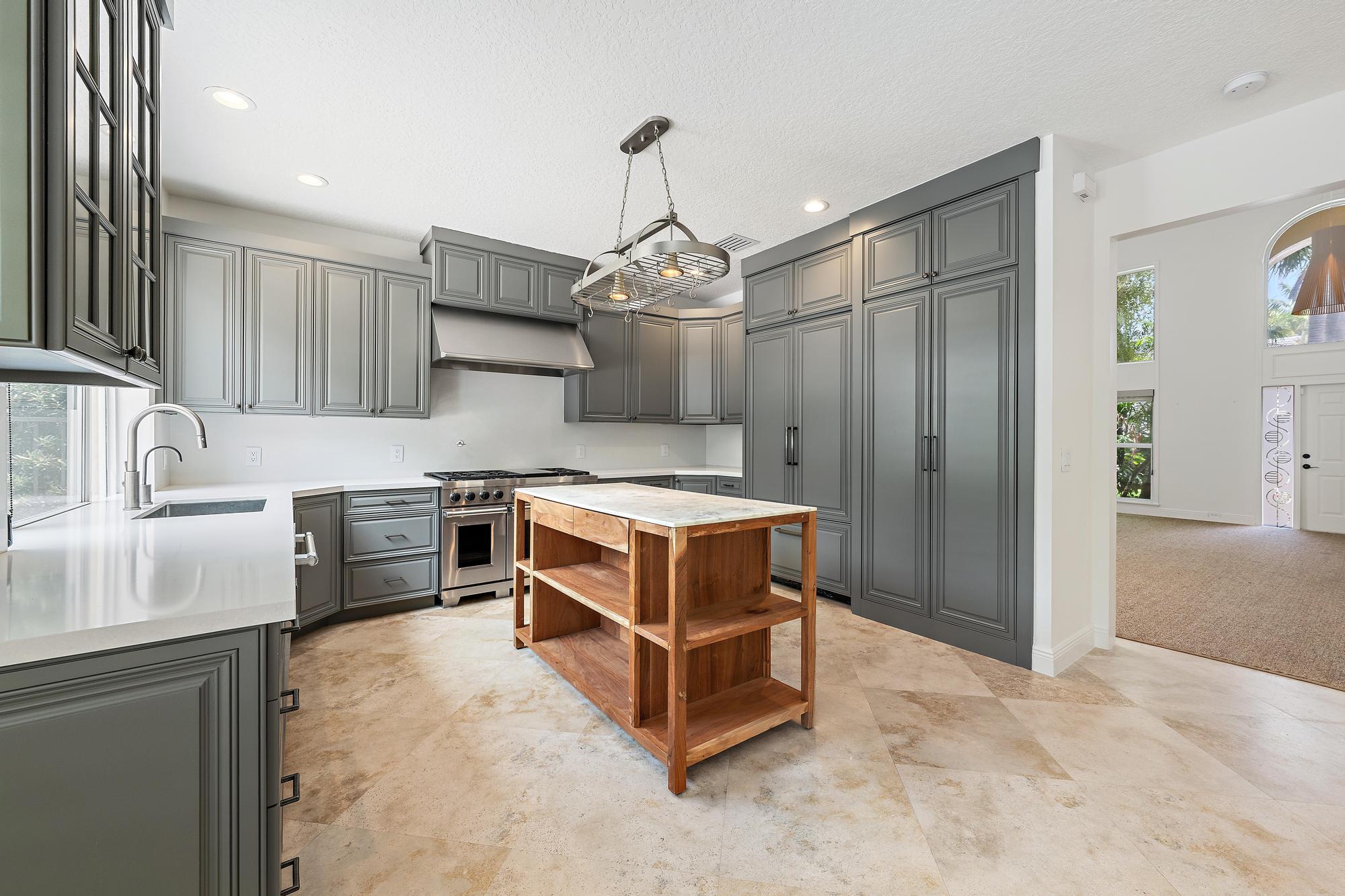 76 Princewood, Palm Beach Gardens FL 33410
