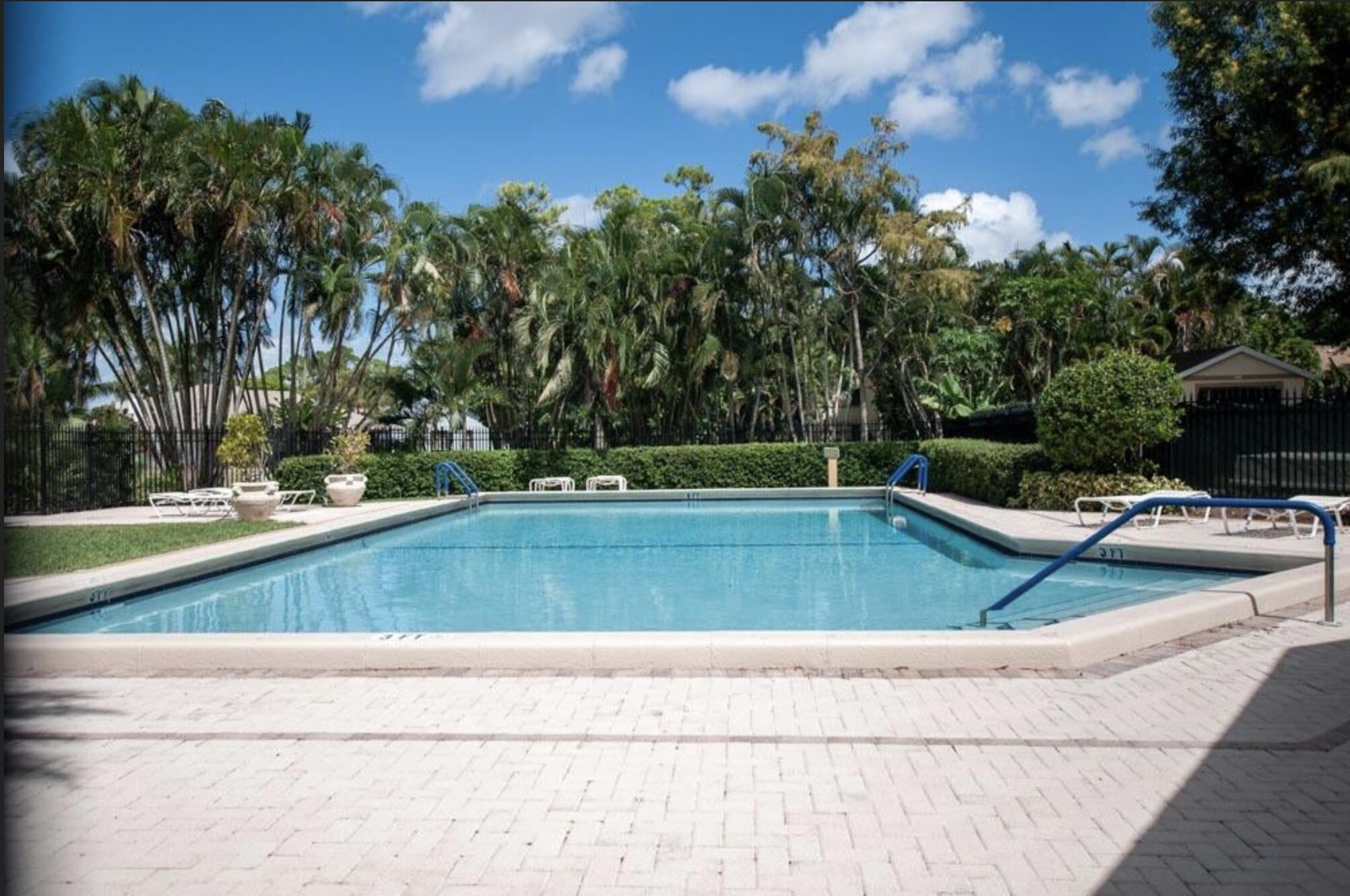 13017 Northshire #5, Wellington FL 33414