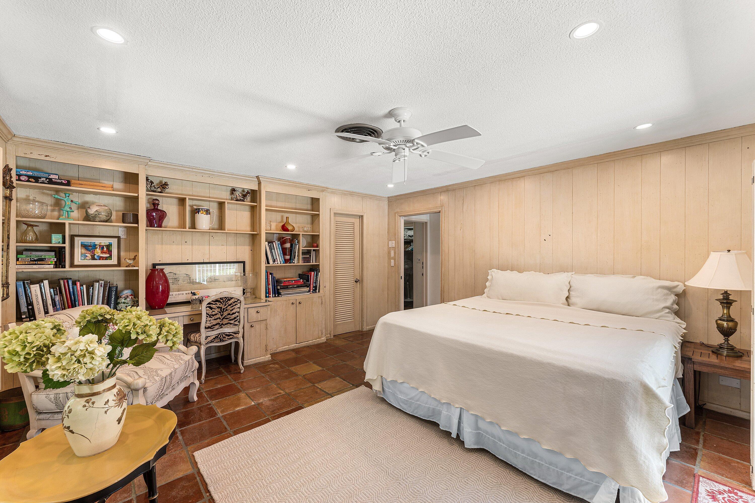 1350 Spanish River, Boca Raton FL 33432