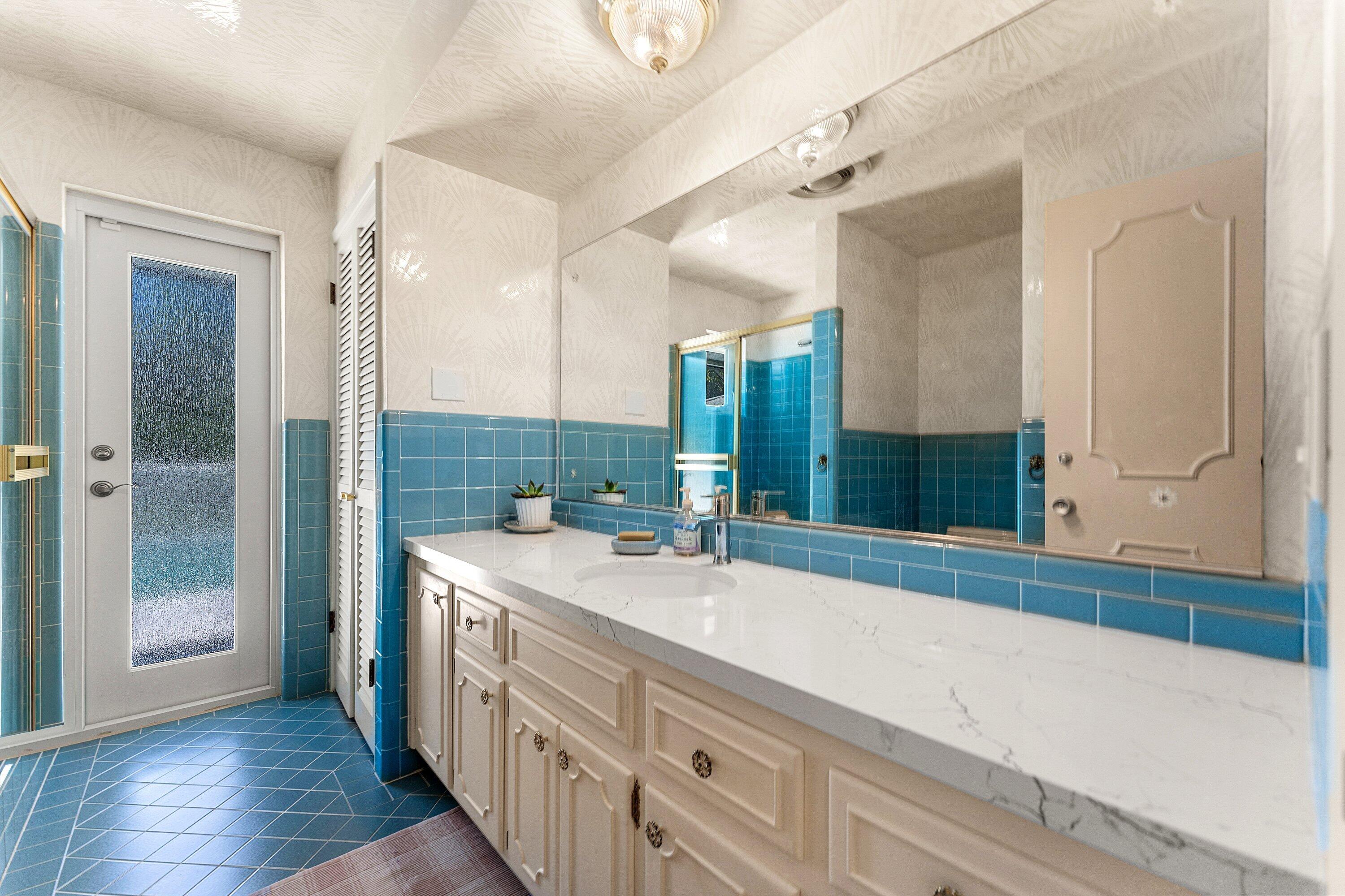 1350 Spanish River, Boca Raton FL 33432