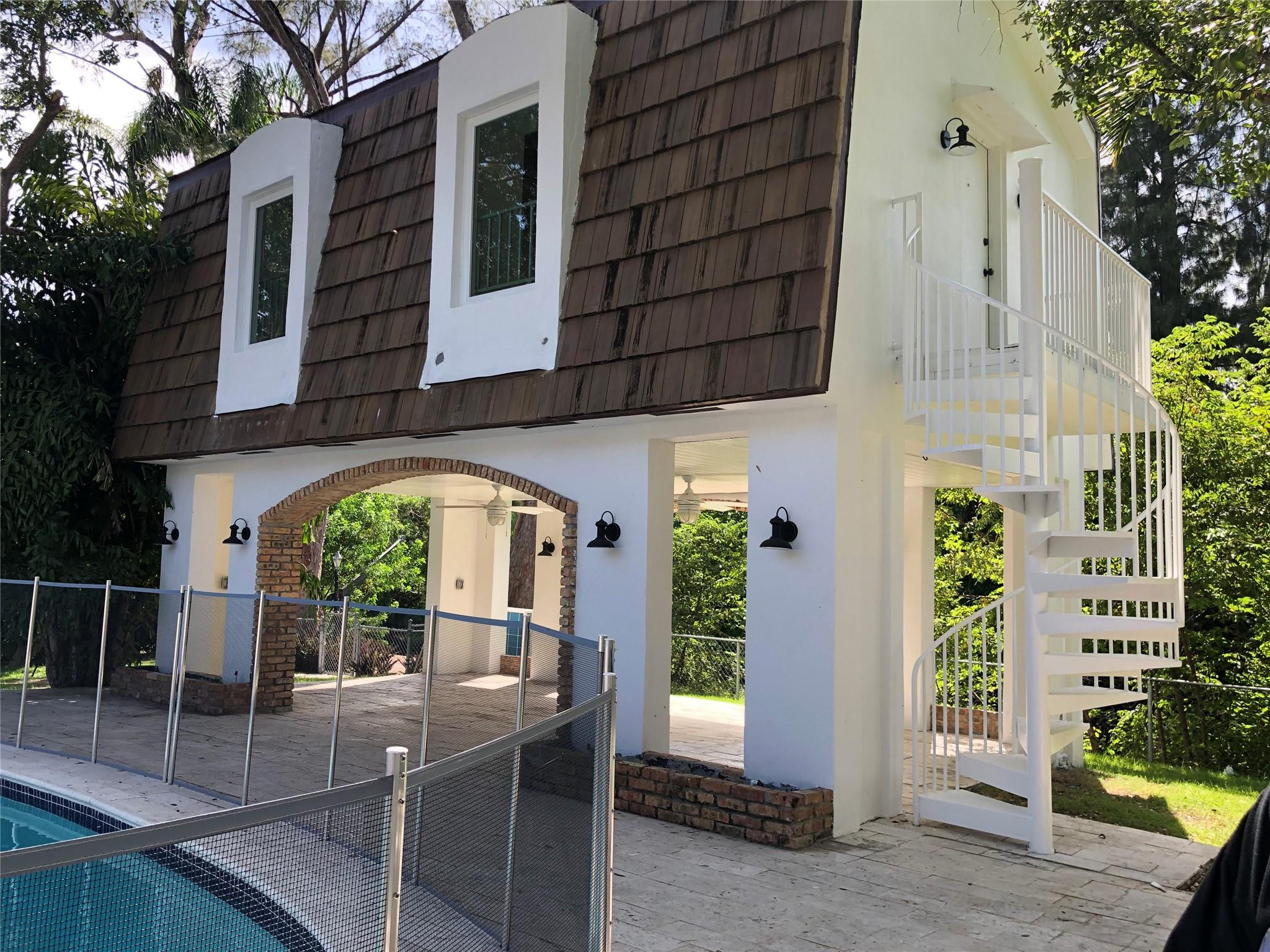 5100 Granada, Coral Gables FL 33146