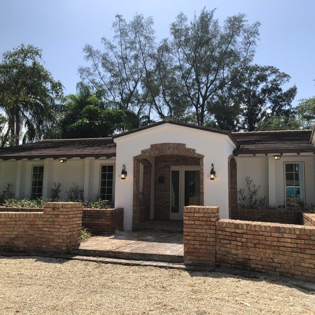 5100 Granada, Coral Gables FL 33146
