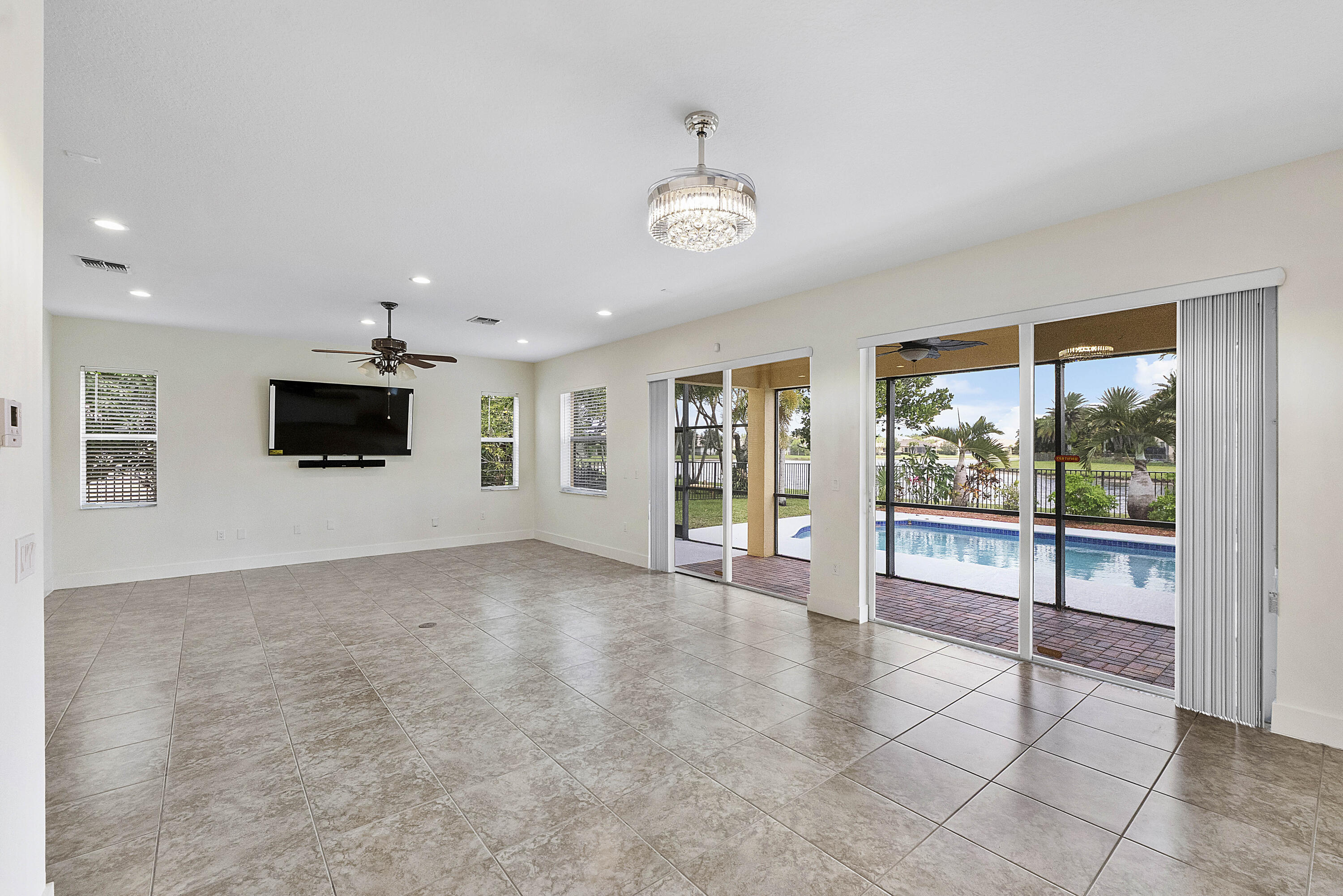 2392 Bellarosa, Royal Palm Beach FL 33411