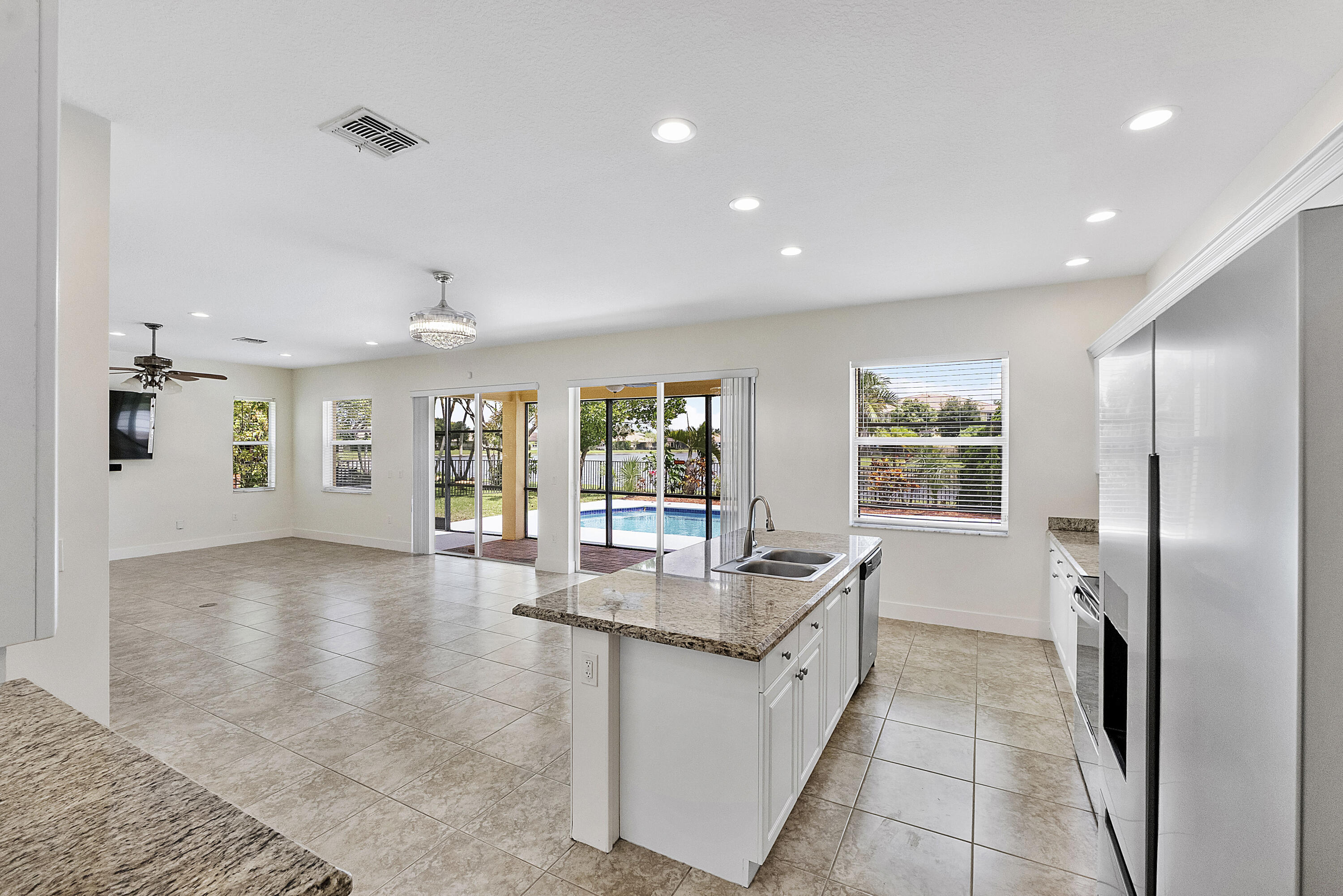2392 Bellarosa, Royal Palm Beach FL 33411