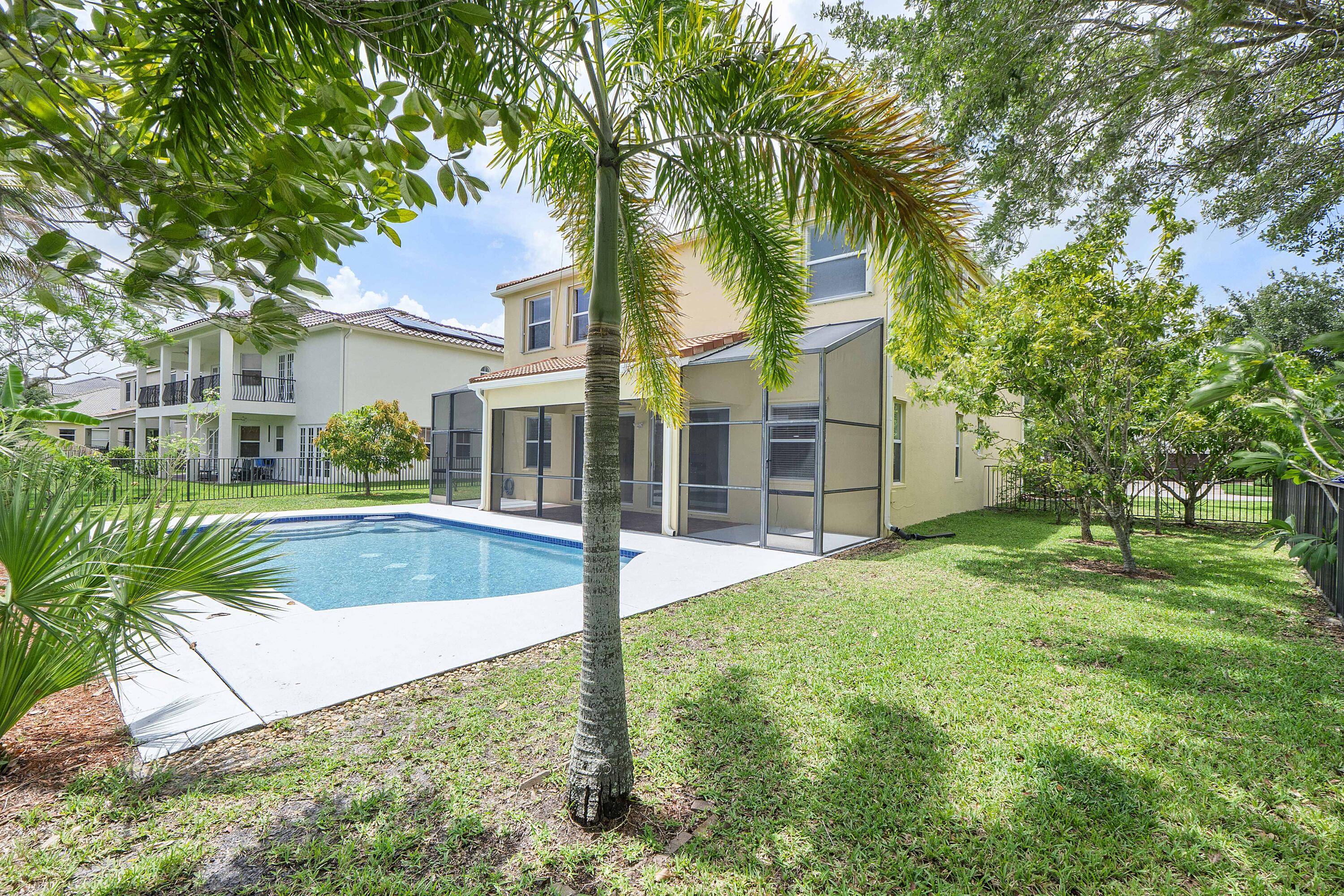 2392 Bellarosa, Royal Palm Beach FL 33411