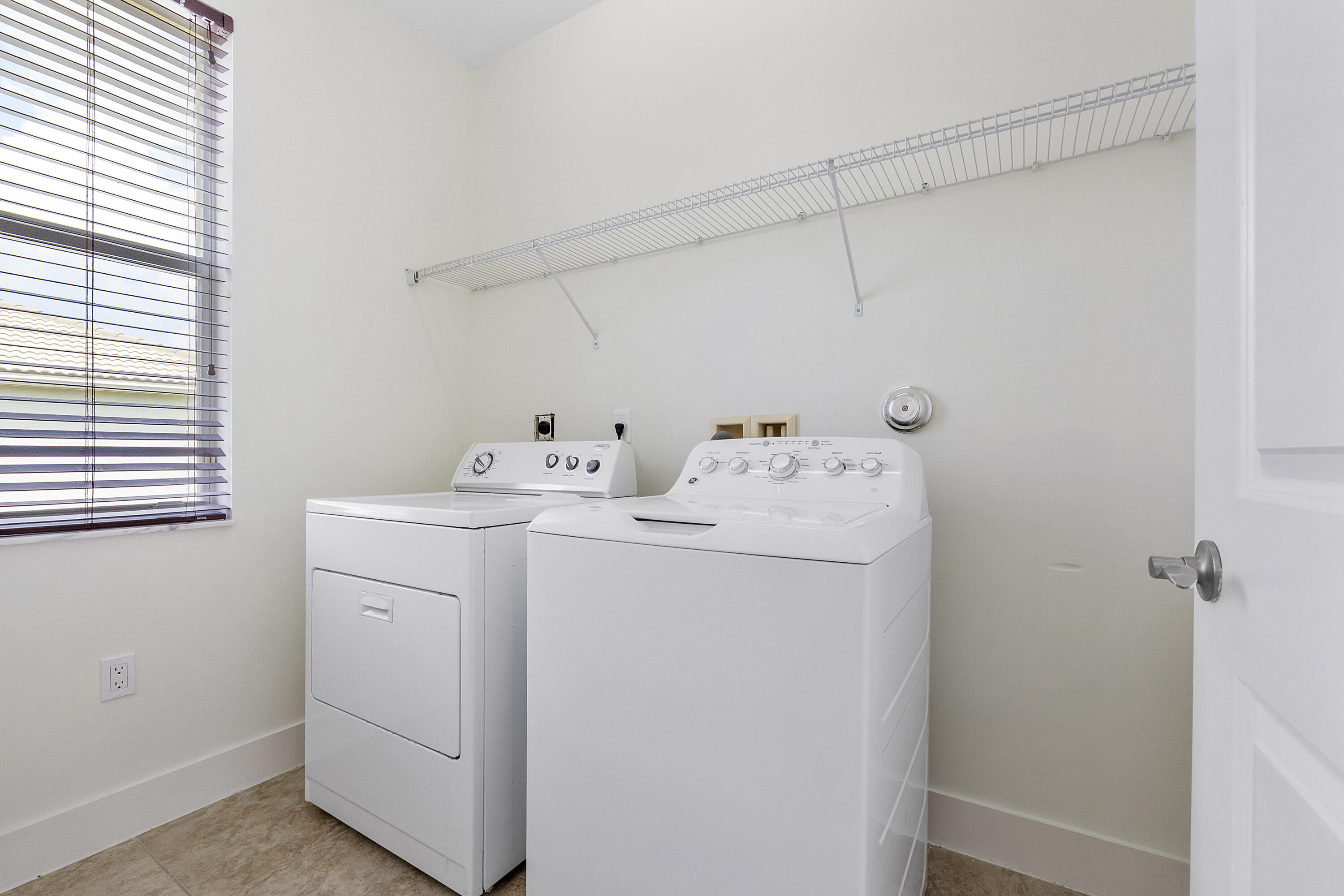 2392 Bellarosa, Royal Palm Beach FL 33411