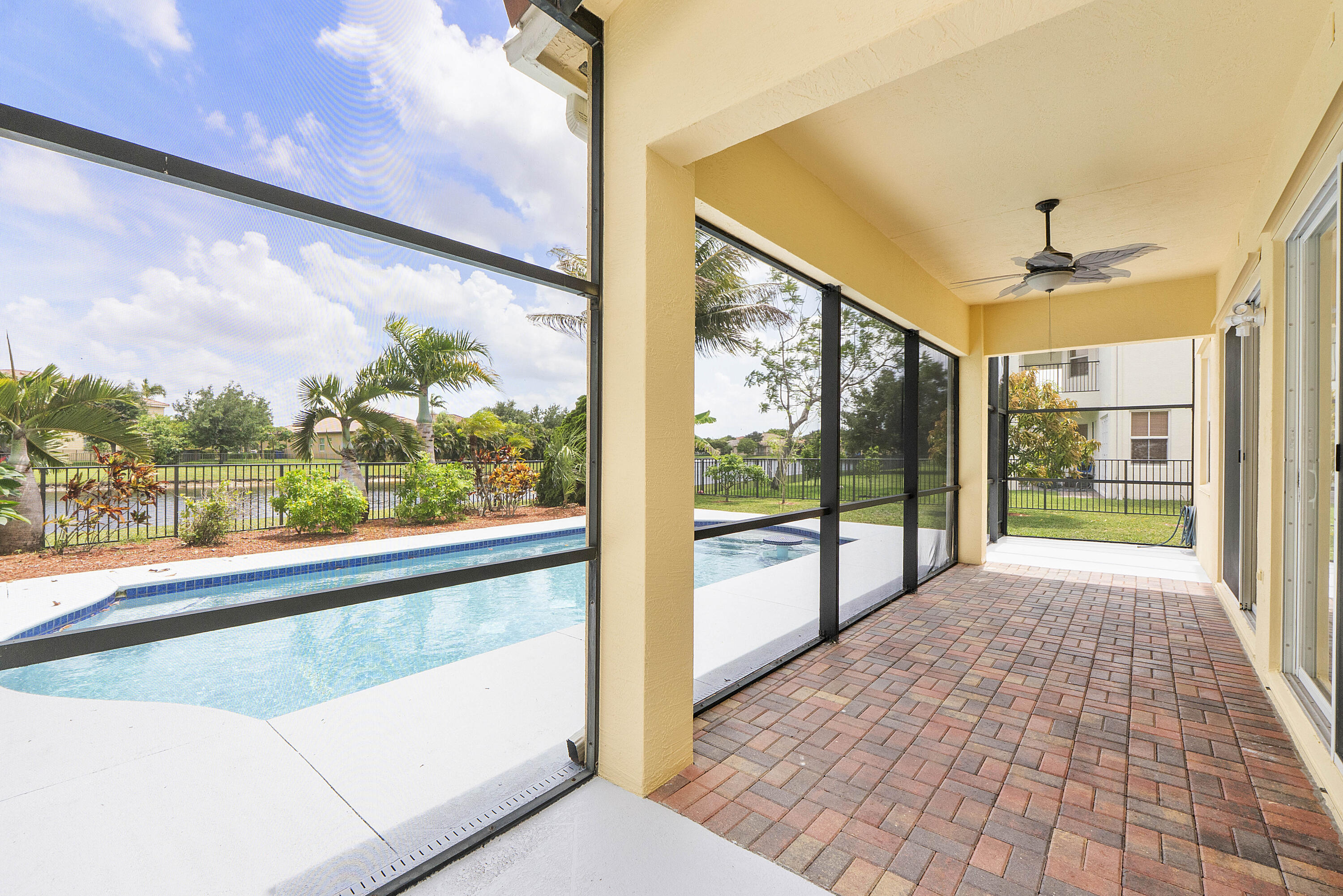 2392 Bellarosa, Royal Palm Beach FL 33411