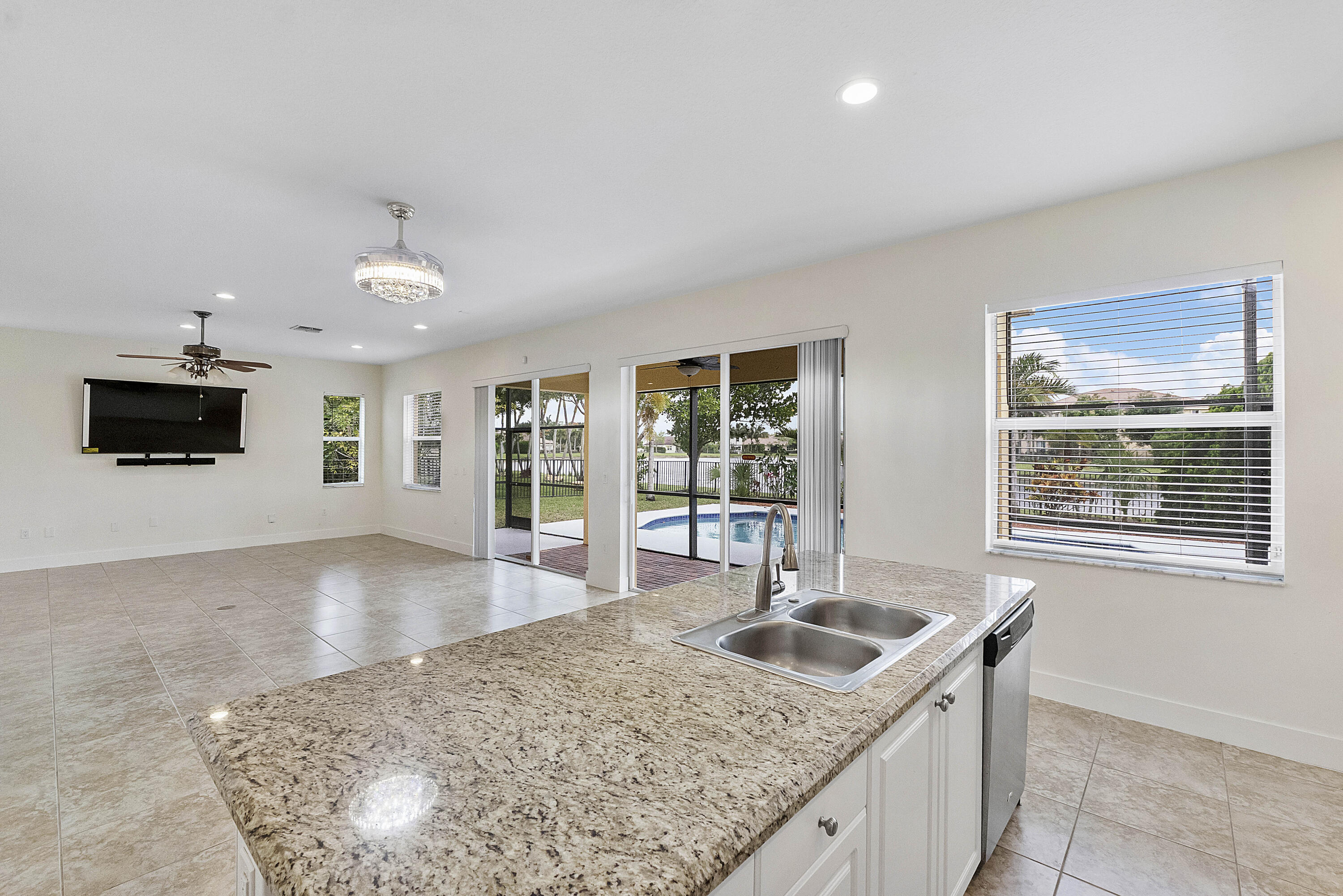 2392 Bellarosa, Royal Palm Beach FL 33411