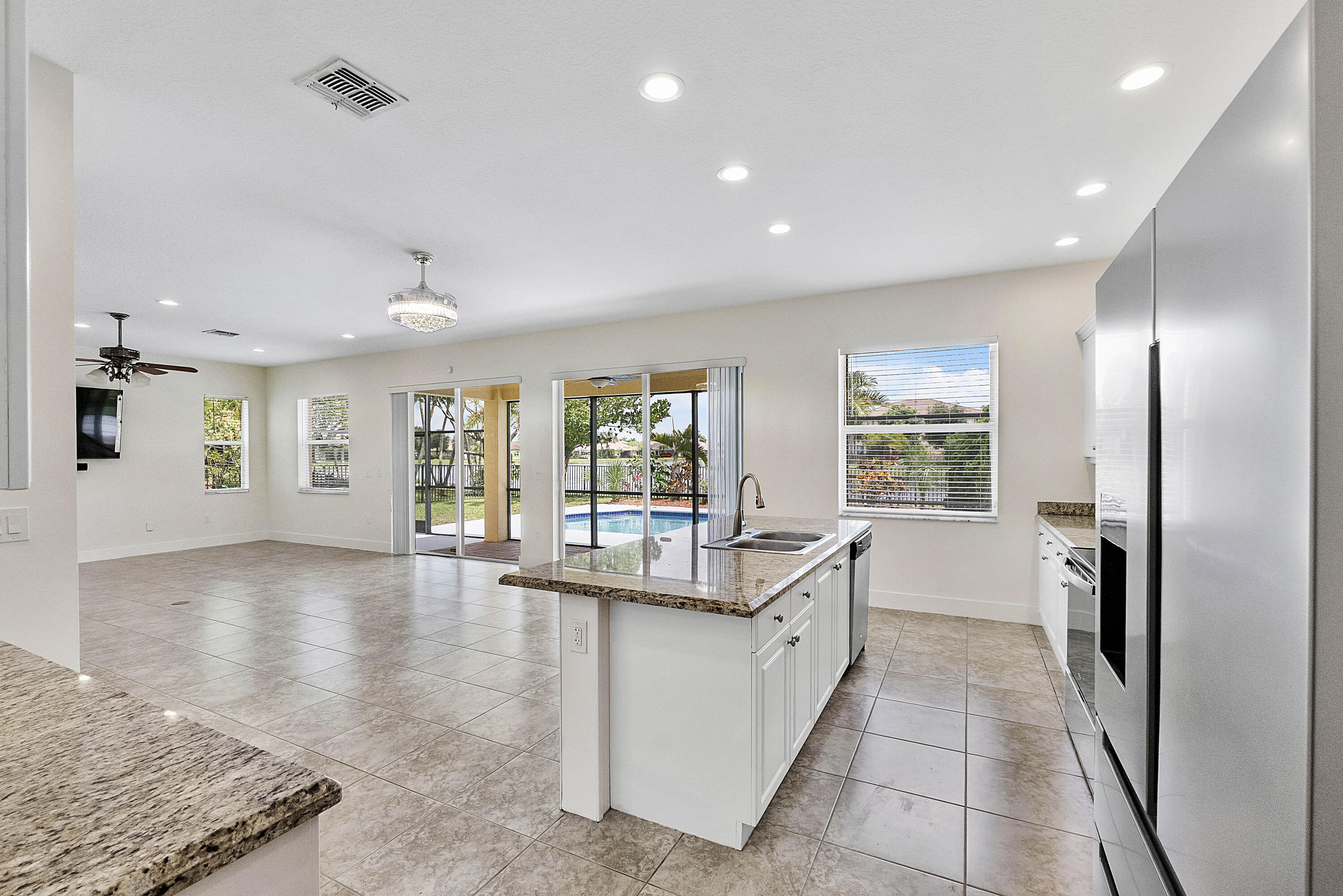 2392 Bellarosa, Royal Palm Beach FL 33411