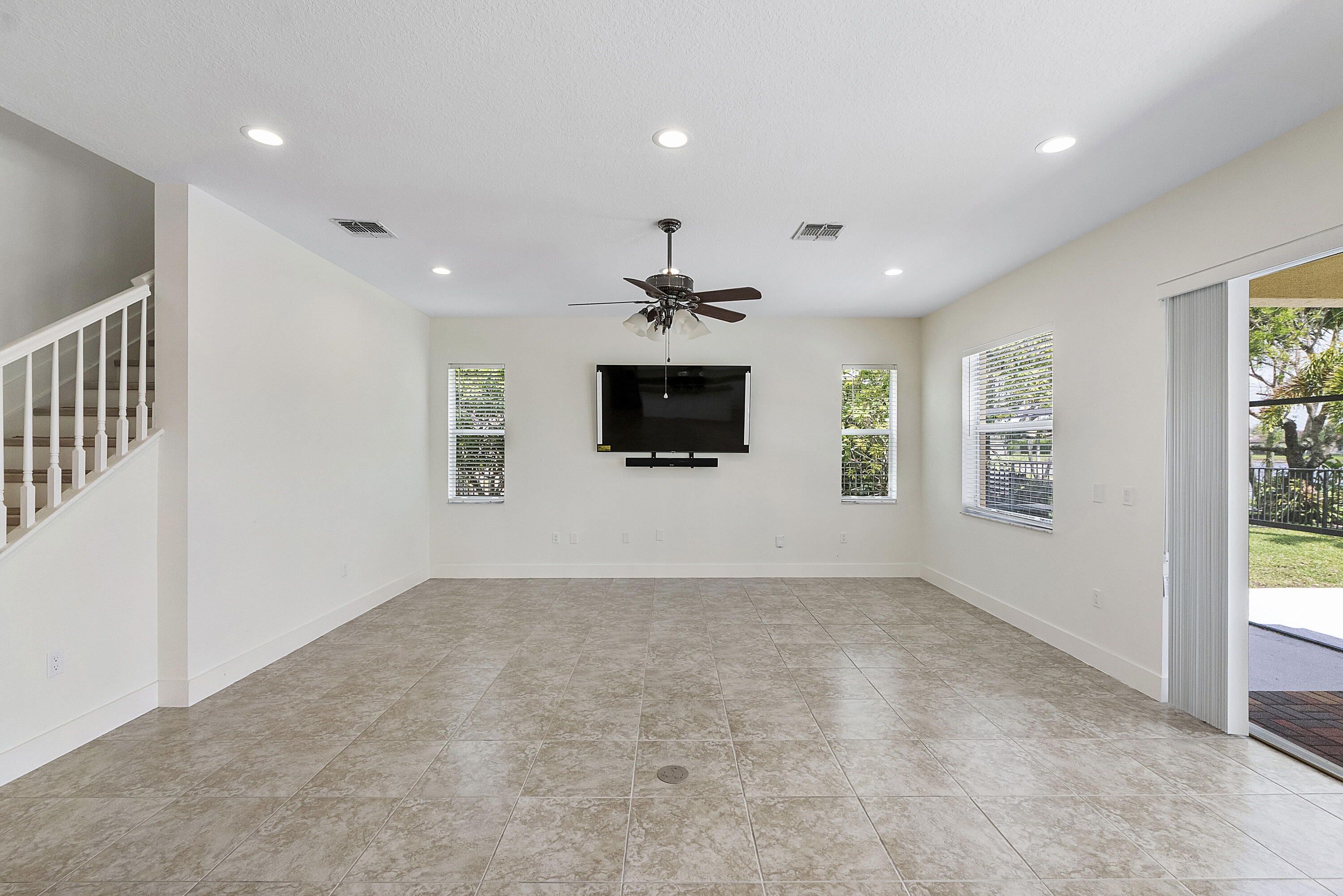 2392 Bellarosa, Royal Palm Beach FL 33411