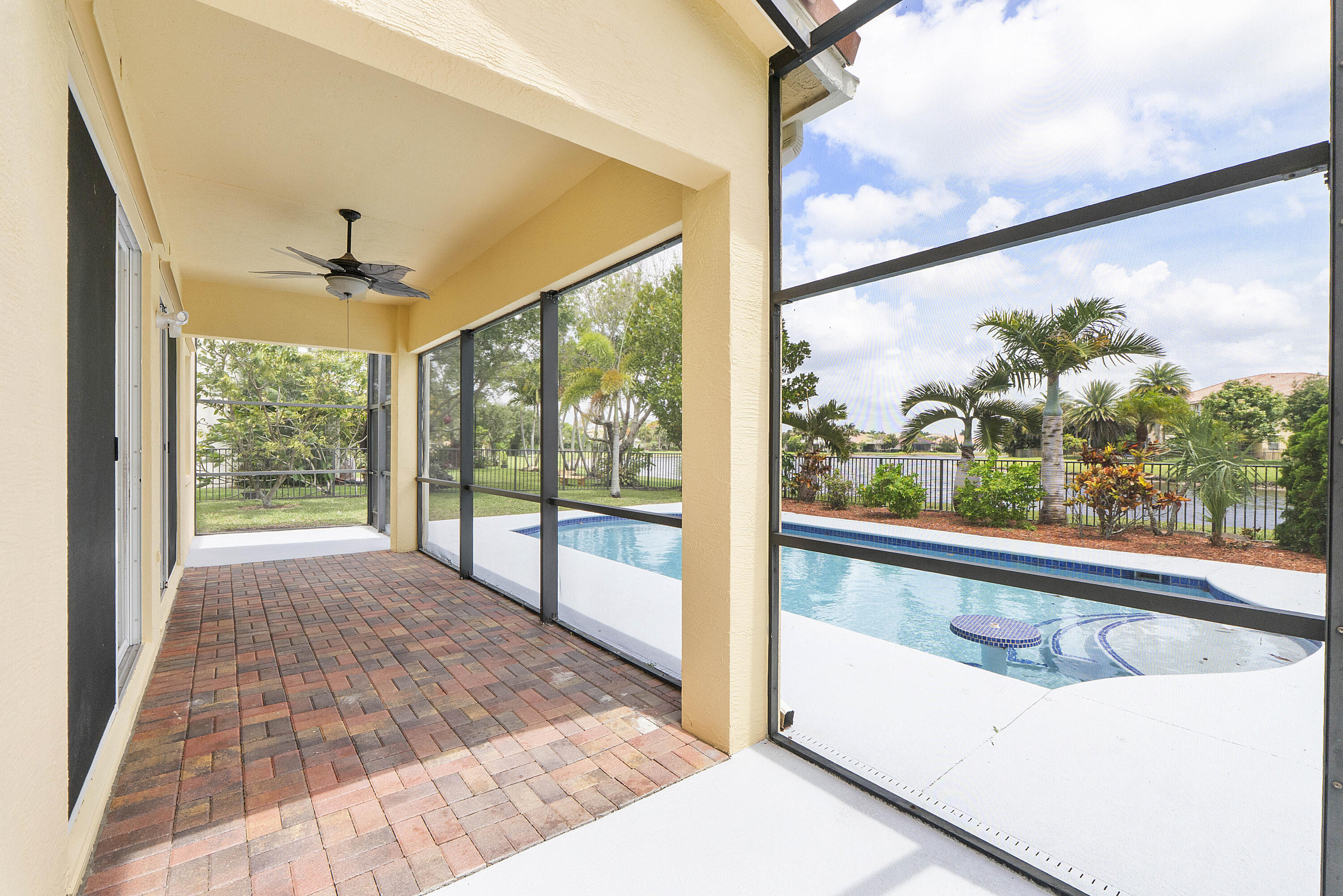 2392 Bellarosa, Royal Palm Beach FL 33411