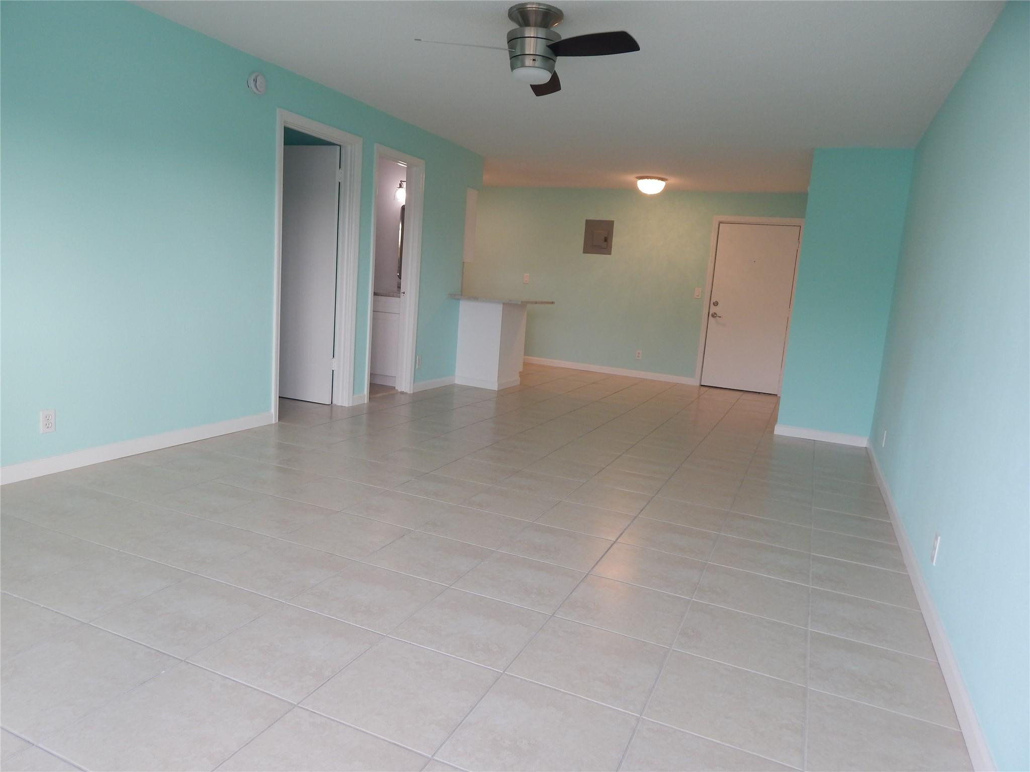 3220 Bayview #314, Fort Lauderdale FL 33306