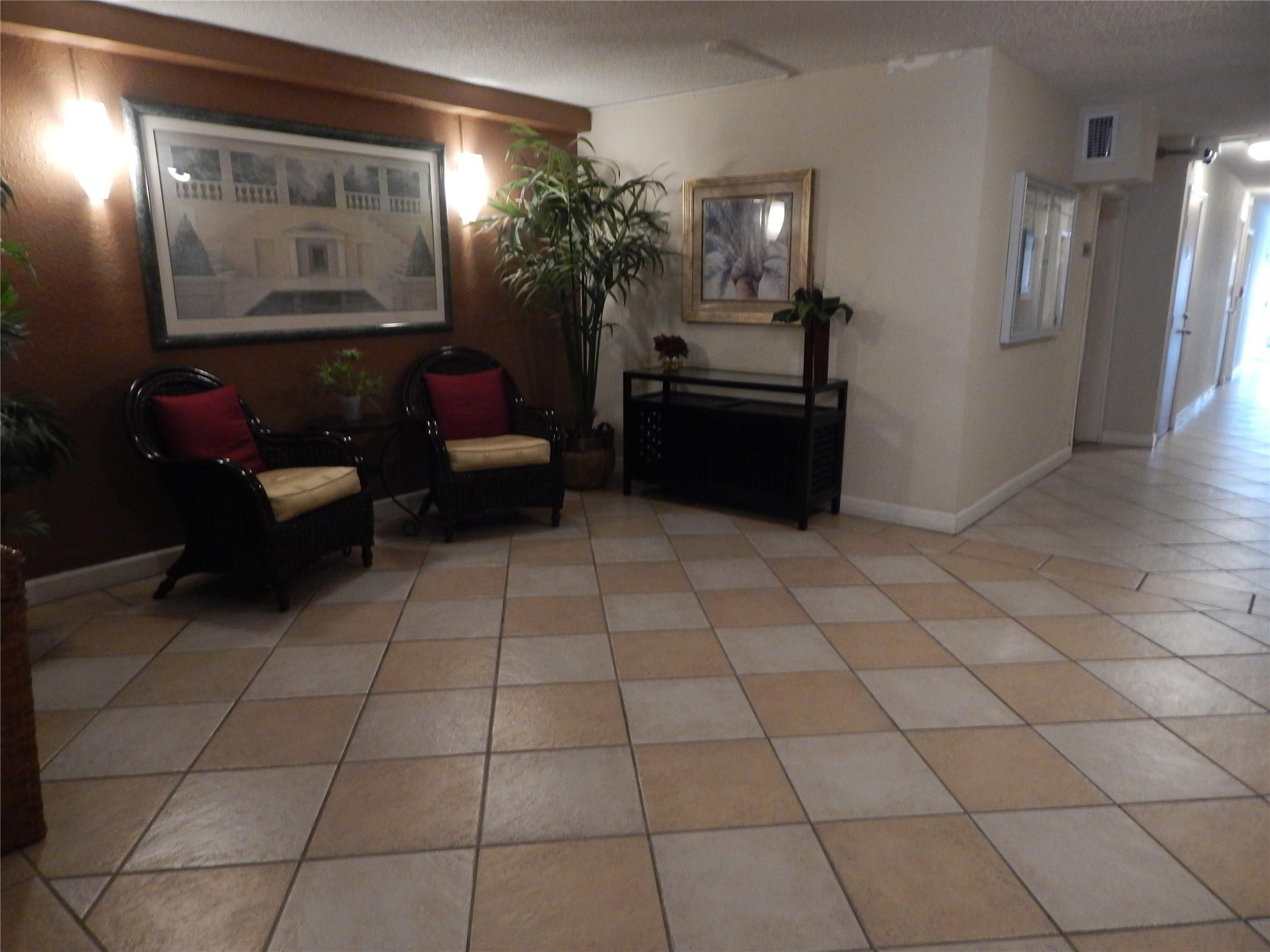 3220 Bayview #314, Fort Lauderdale FL 33306