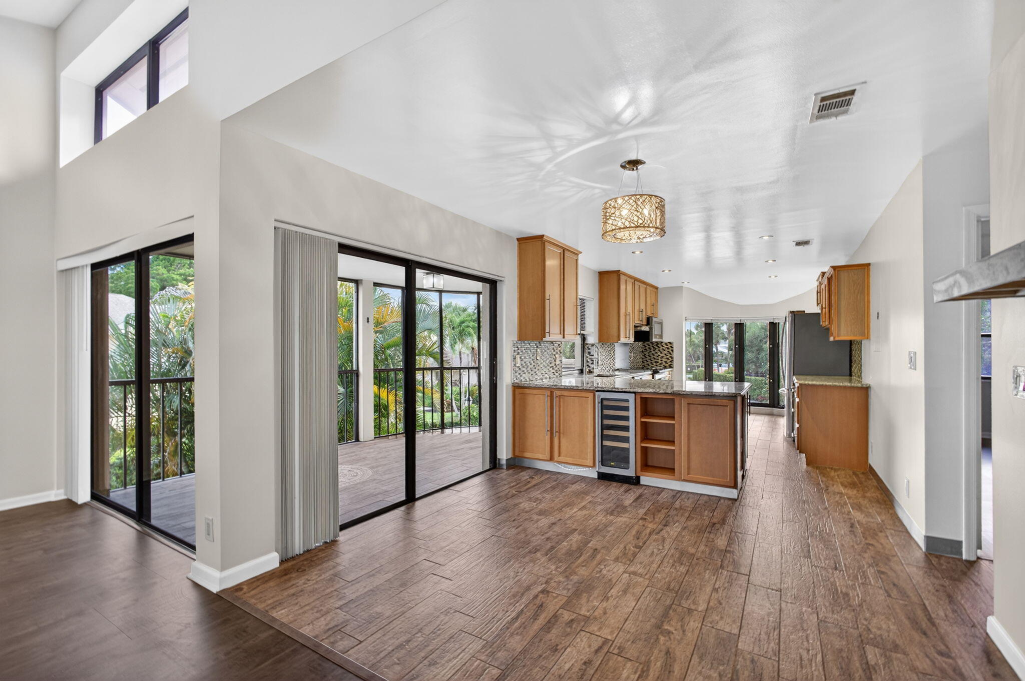 17137 Waterbend #204, Jupiter FL 33477