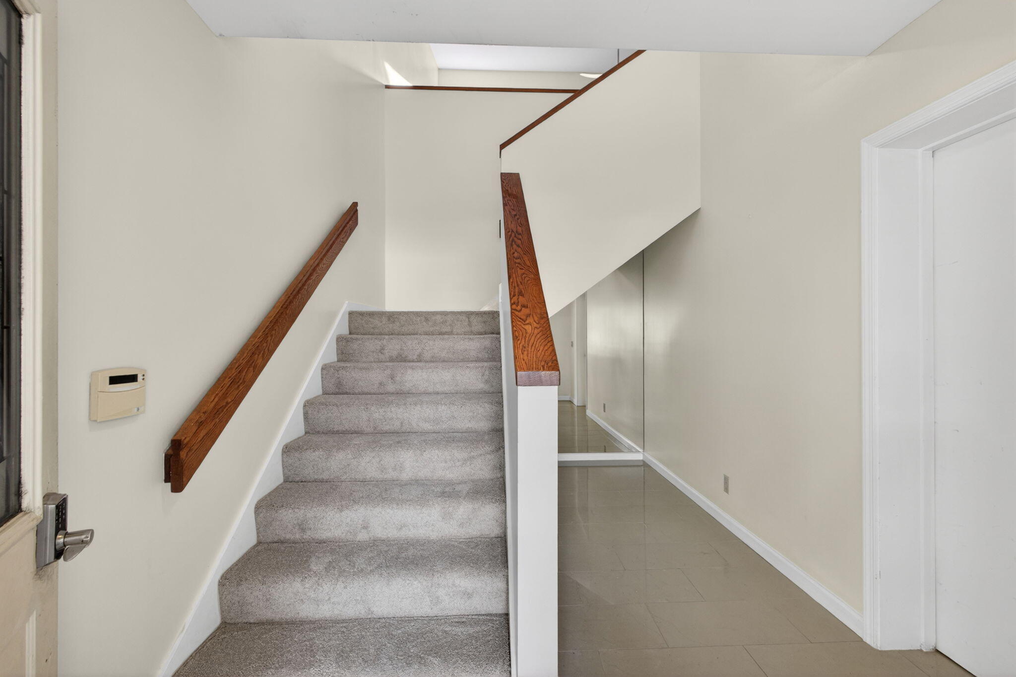 17137 Waterbend #204, Jupiter FL 33477