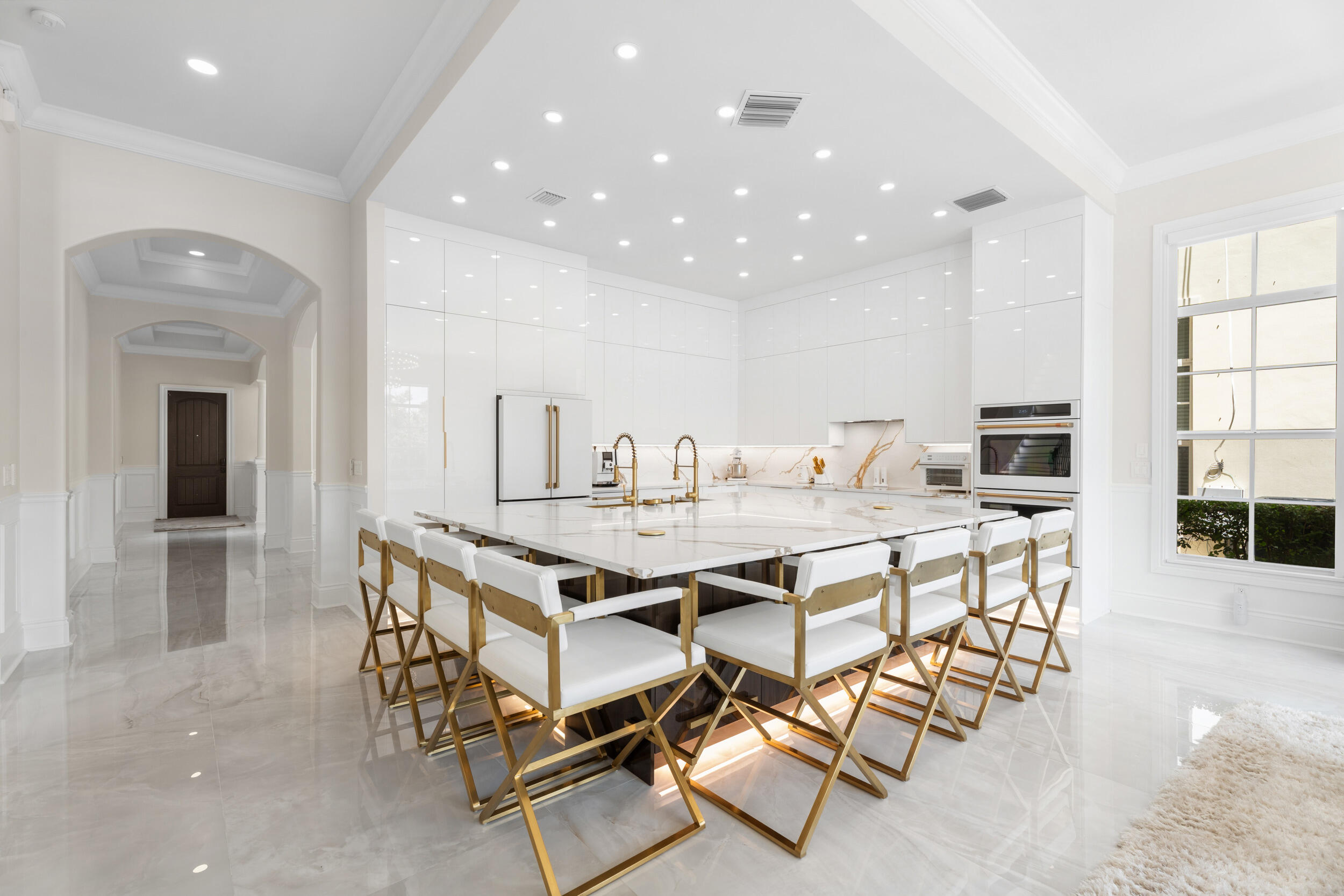 112 Tulip Tree, Jupiter FL 33458