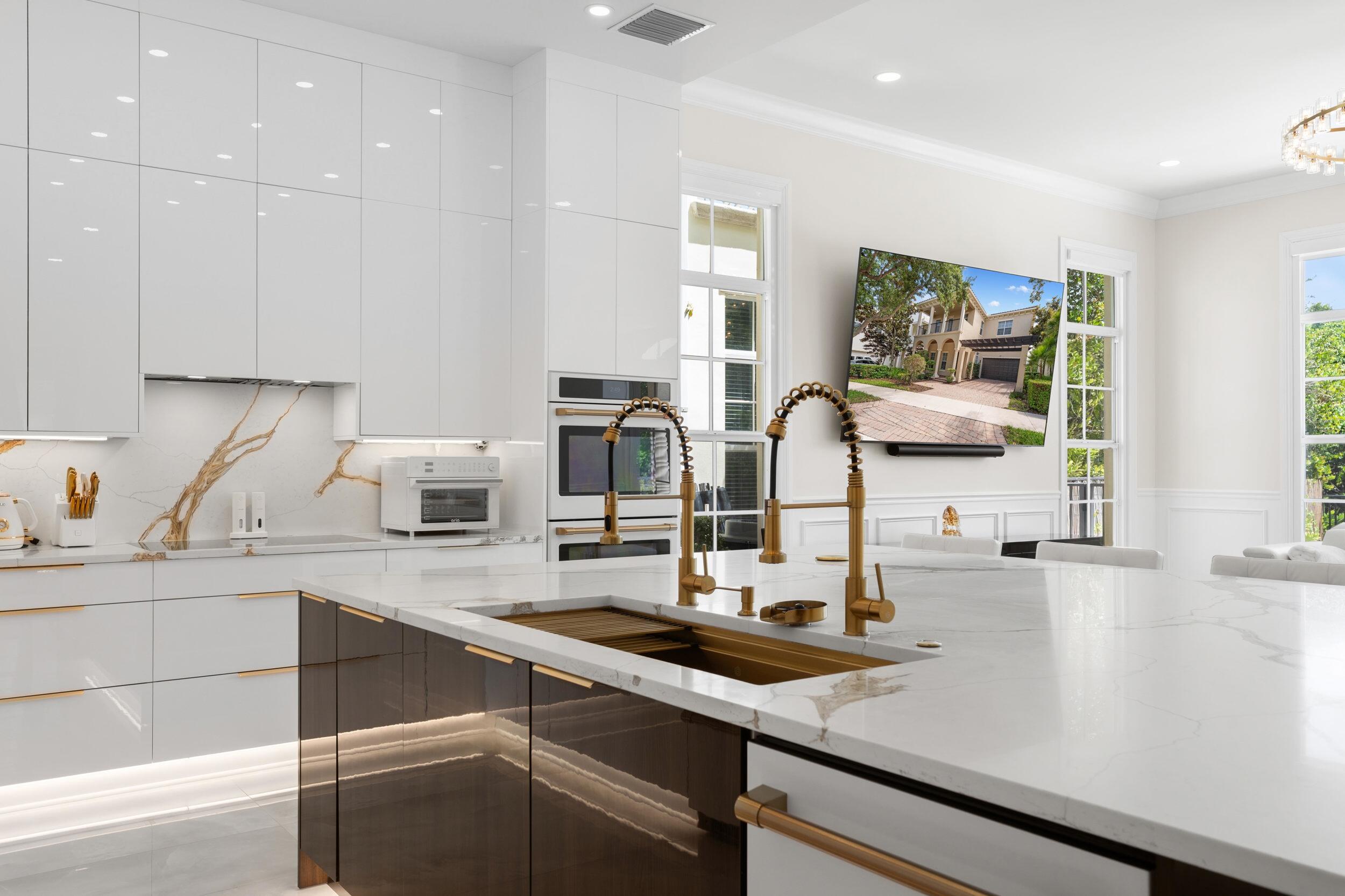 112 Tulip Tree, Jupiter FL 33458