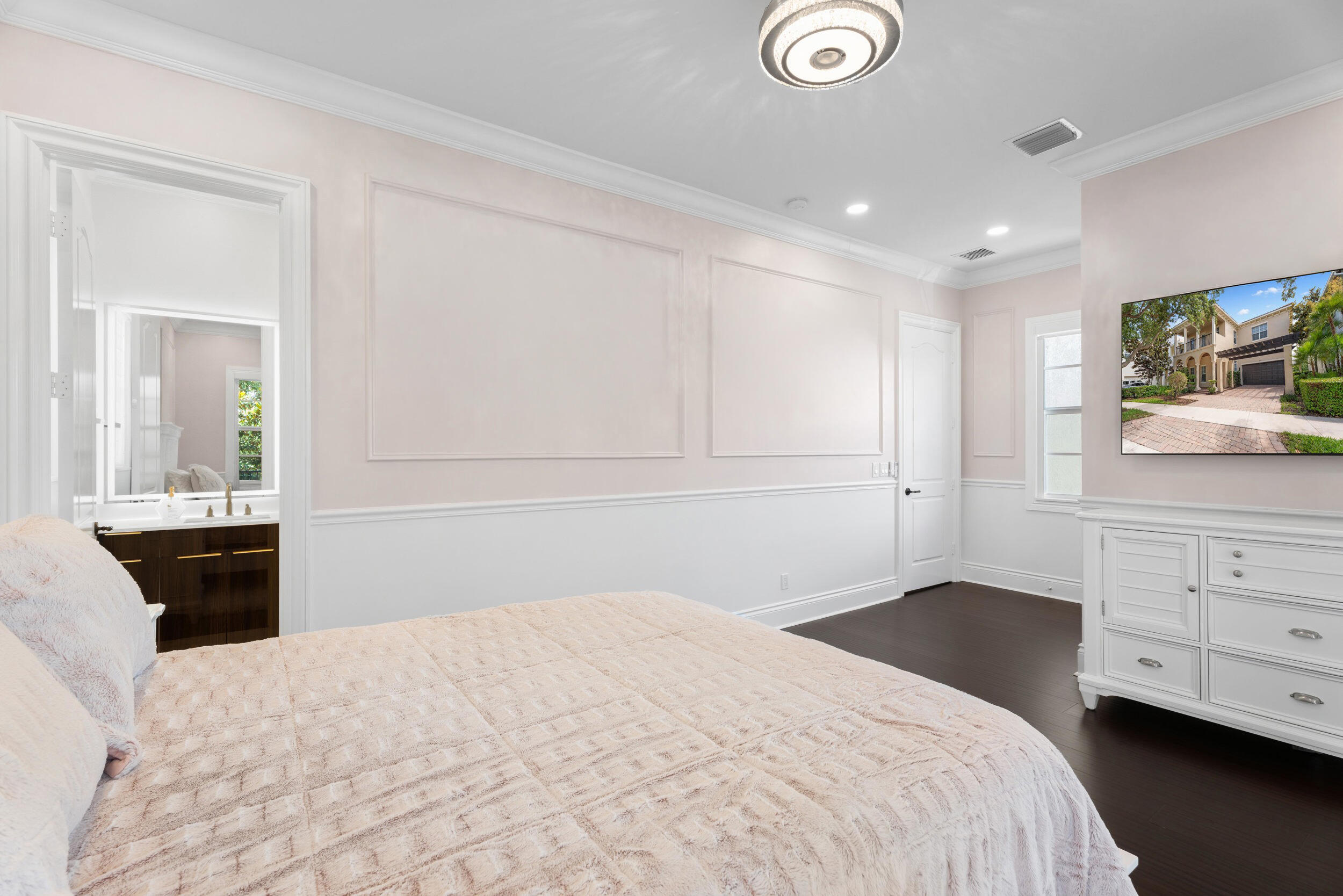 112 Tulip Tree, Jupiter FL 33458
