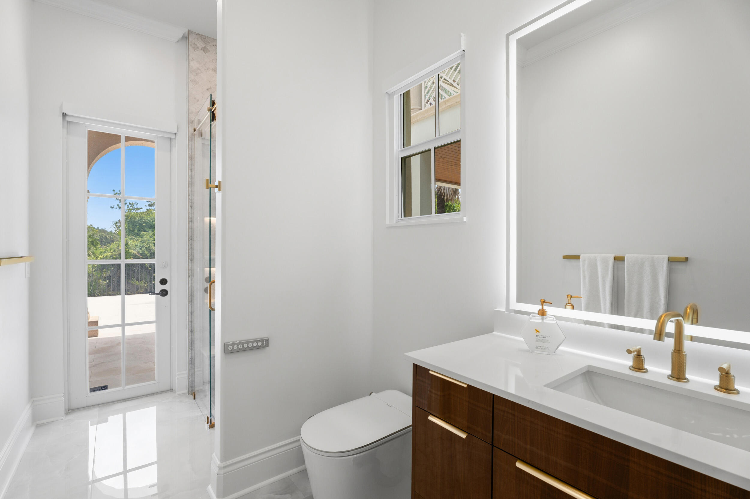 112 Tulip Tree, Jupiter FL 33458