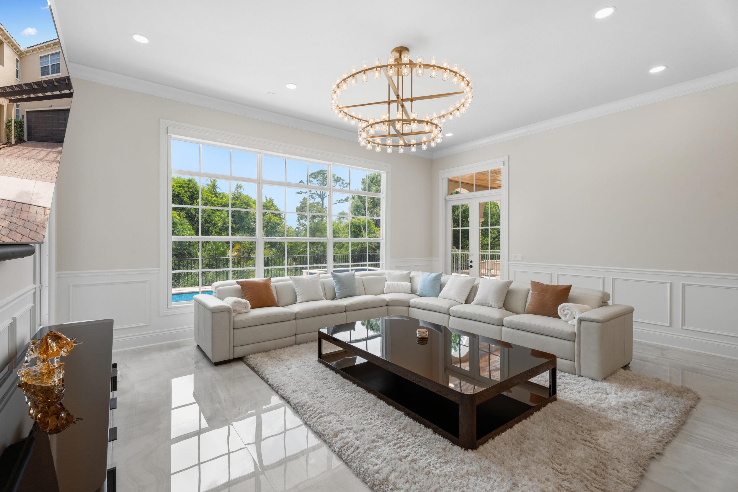 112 Tulip Tree, Jupiter FL 33458