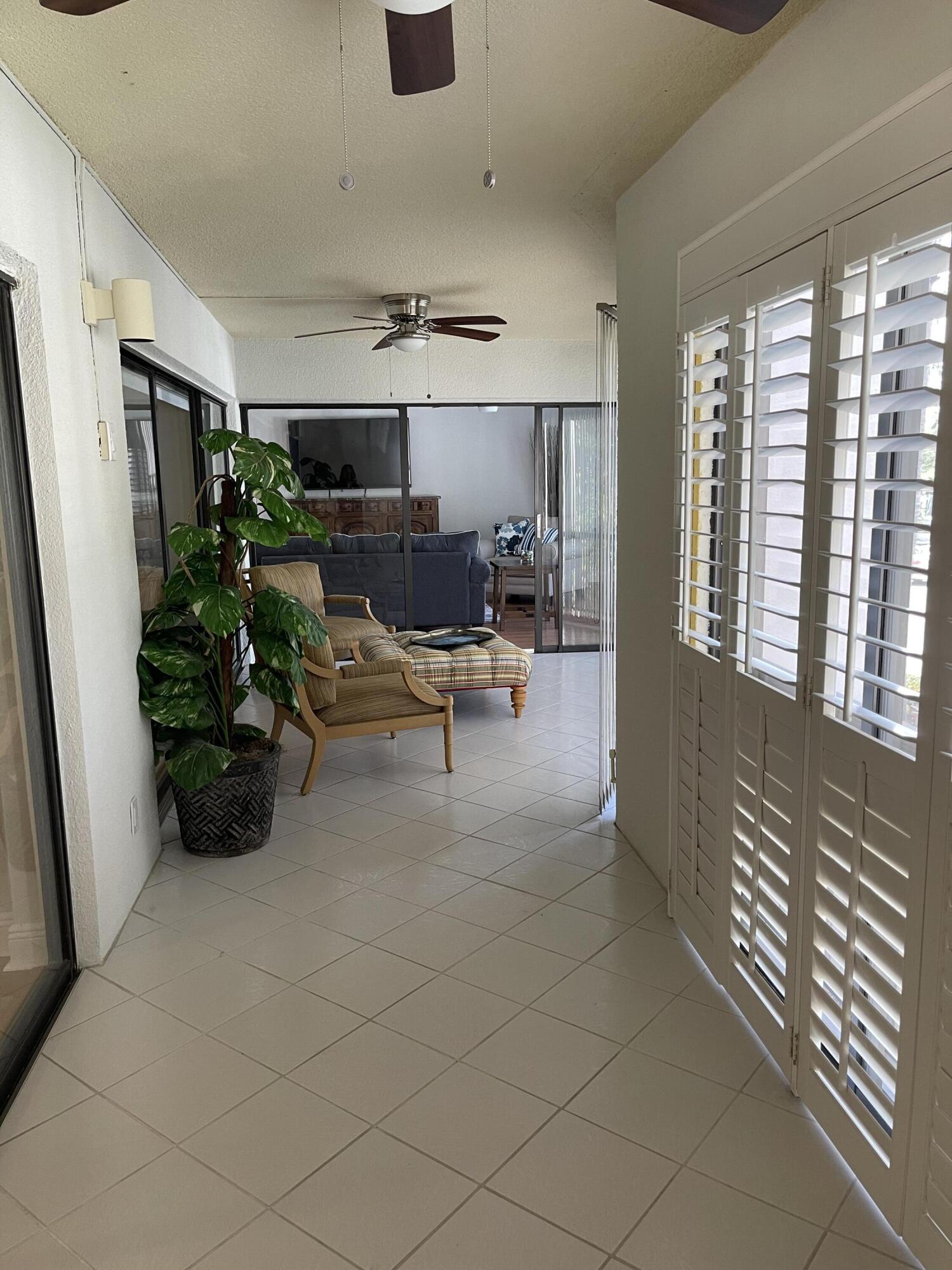 1660 Twelve Oaks #203, North Palm Beach FL 33408